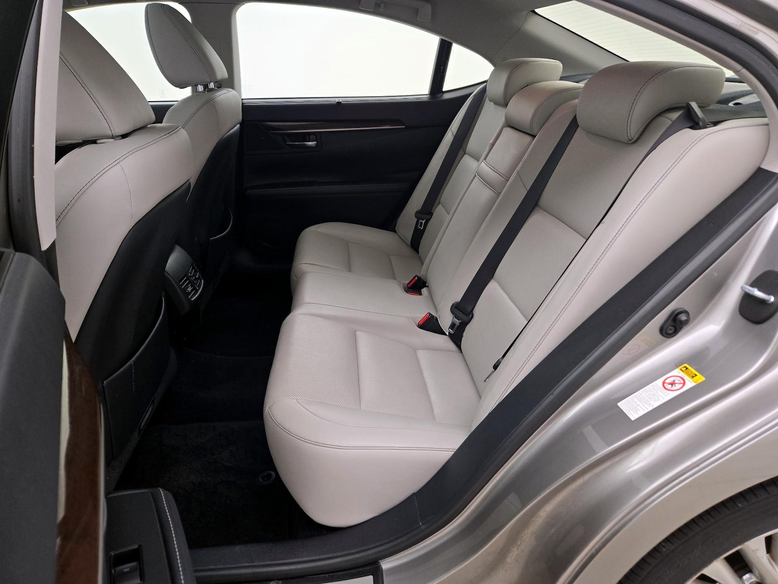 2015 Lexus ES 350 - Photo 22