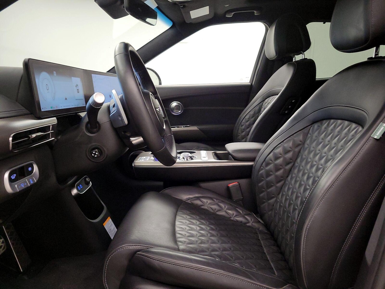 Front Seat Heaters & A/C Seat(s)