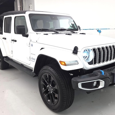 2024 Jeep Wrangler 4XE PHEV Sahara