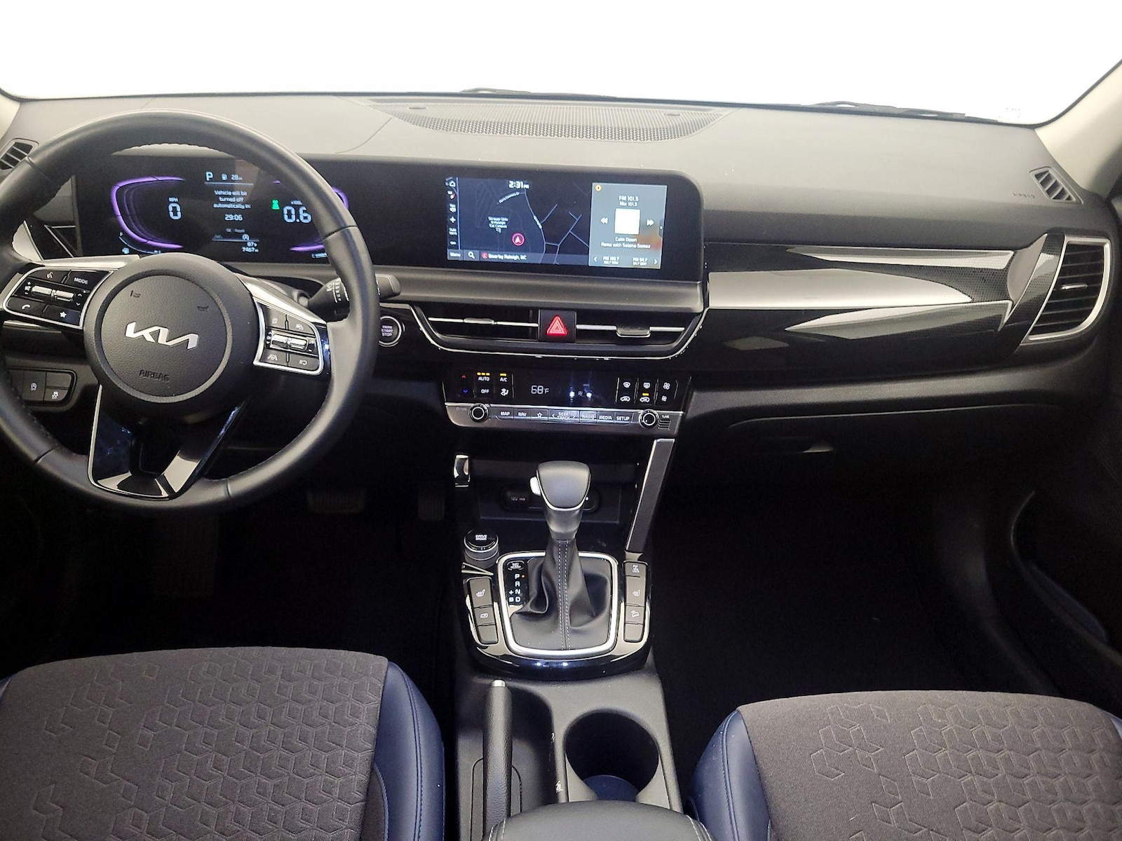 2025 Kia Seltos S - Photo 10