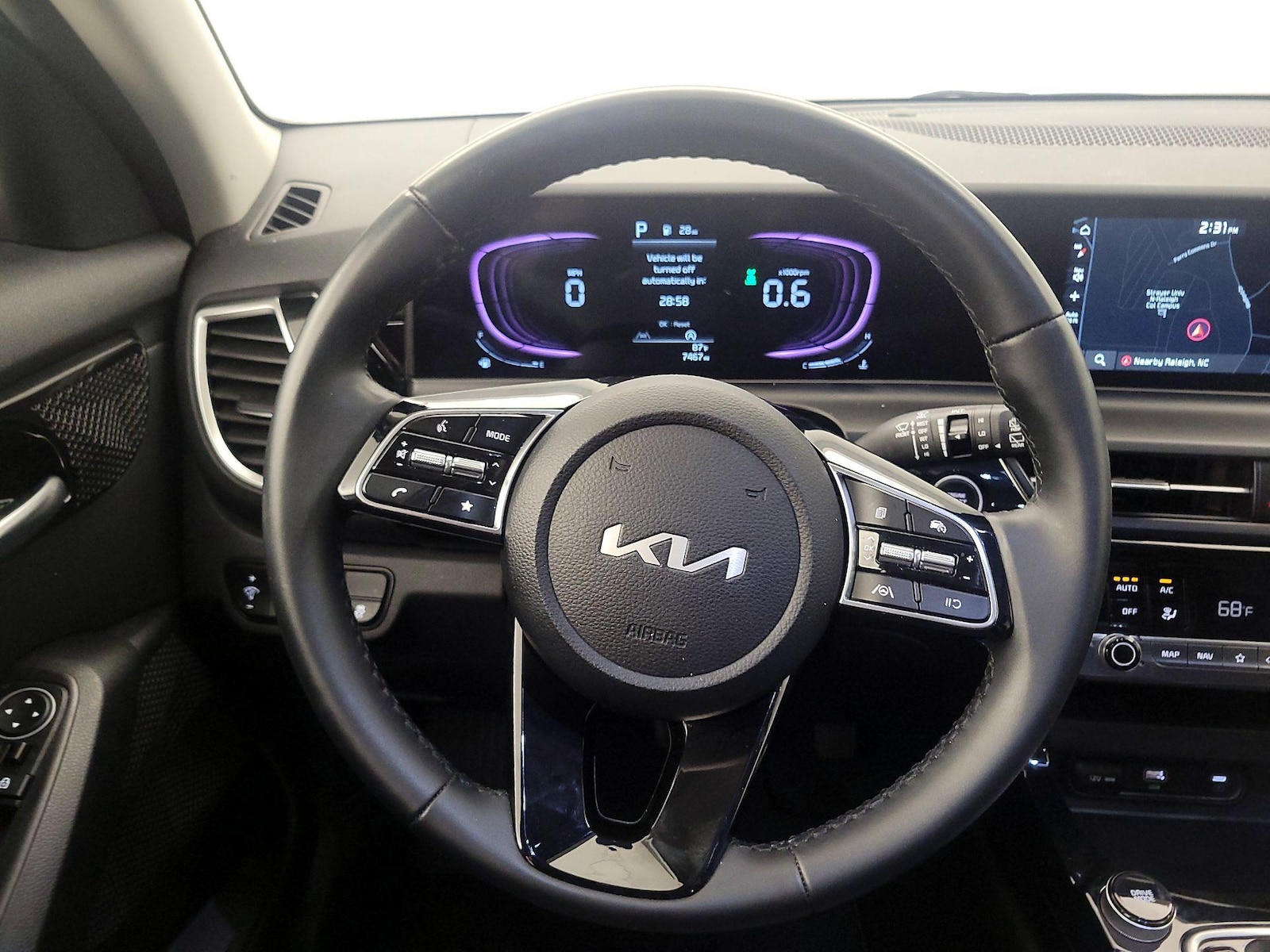 2025 Kia Seltos S - Photo 11