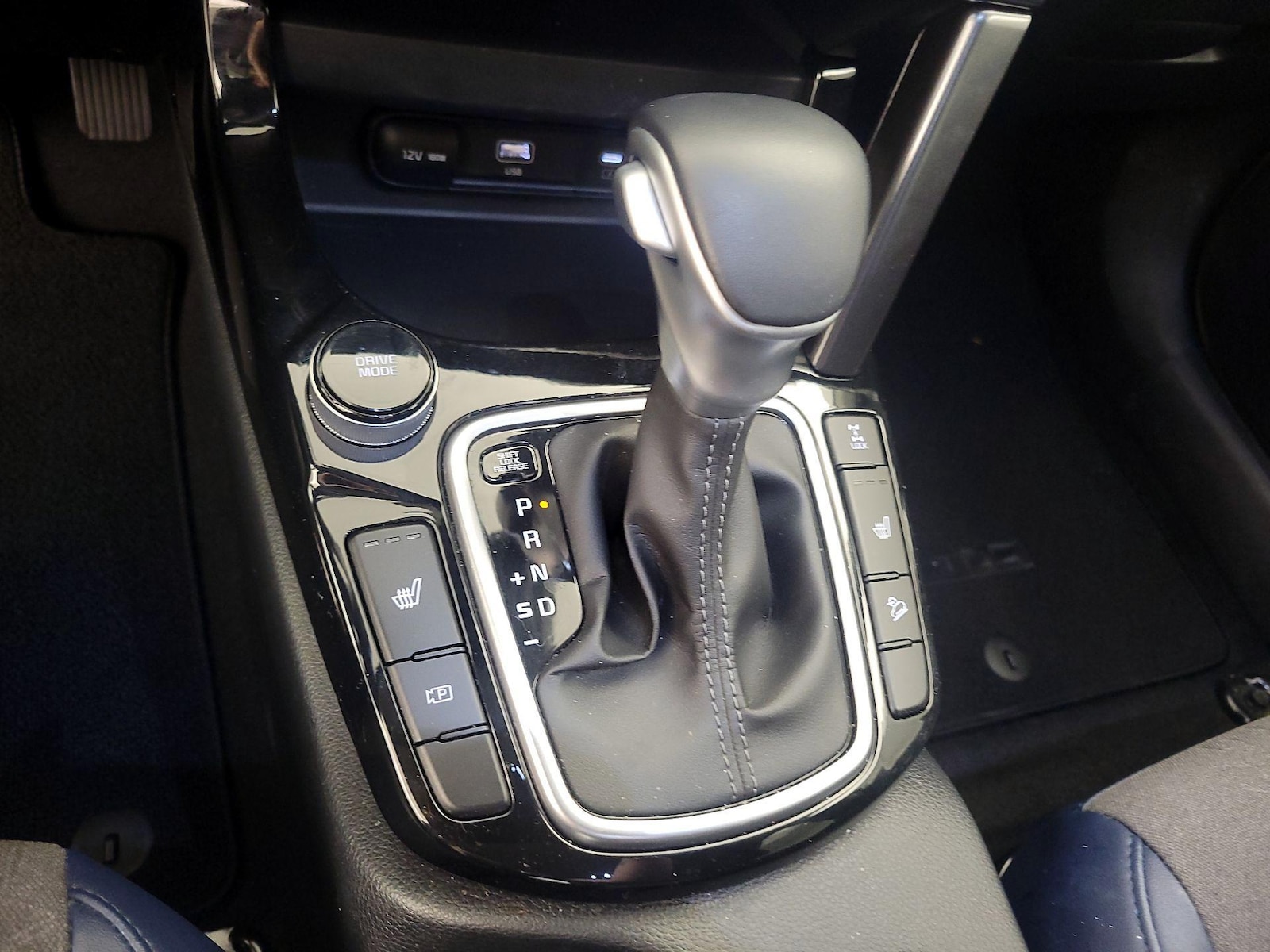 2025 Kia Seltos S - Photo 19