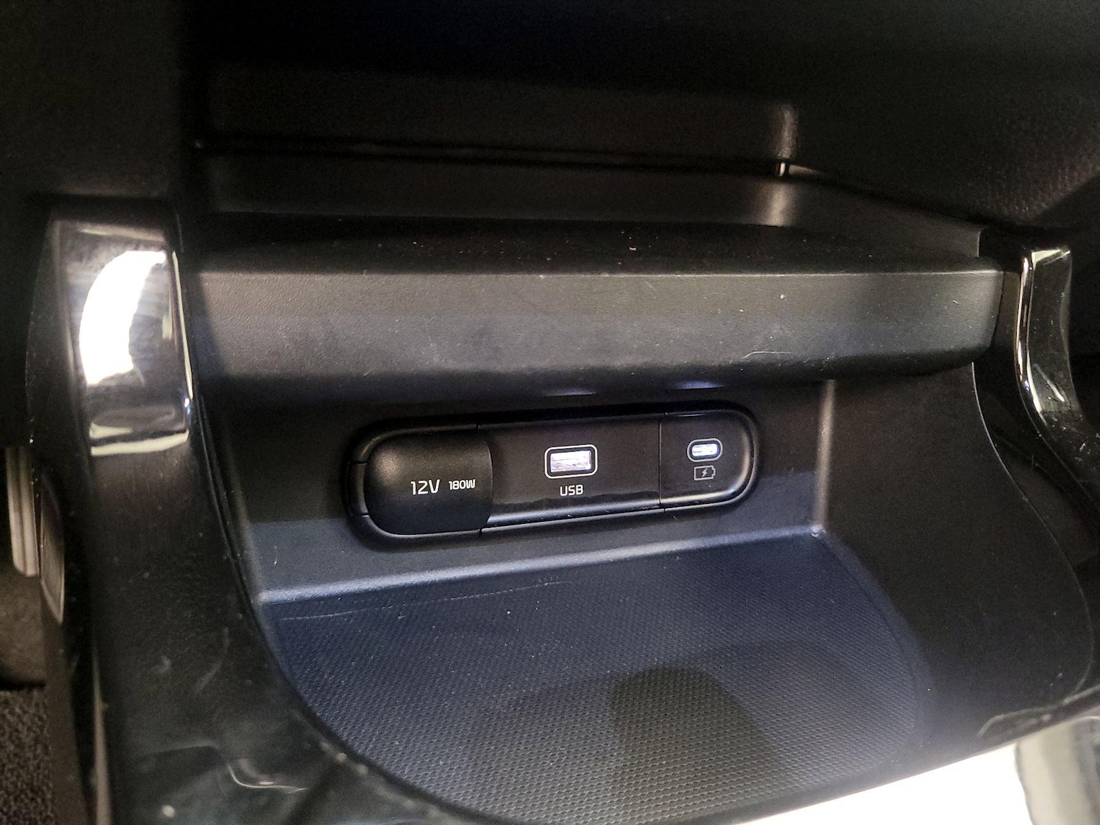 2025 Kia Seltos S - Photo 20