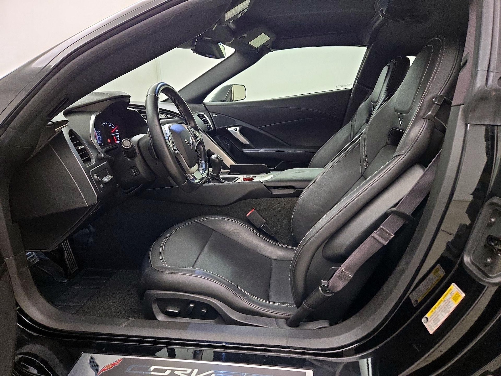 2016 Chevrolet Corvette 2LT - Photo 12
