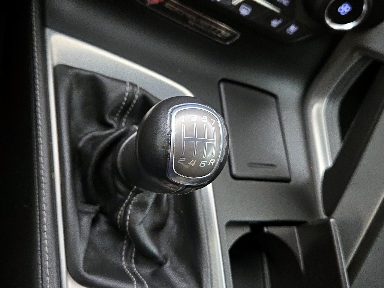 2016 Chevrolet Corvette 2LT - Photo 18
