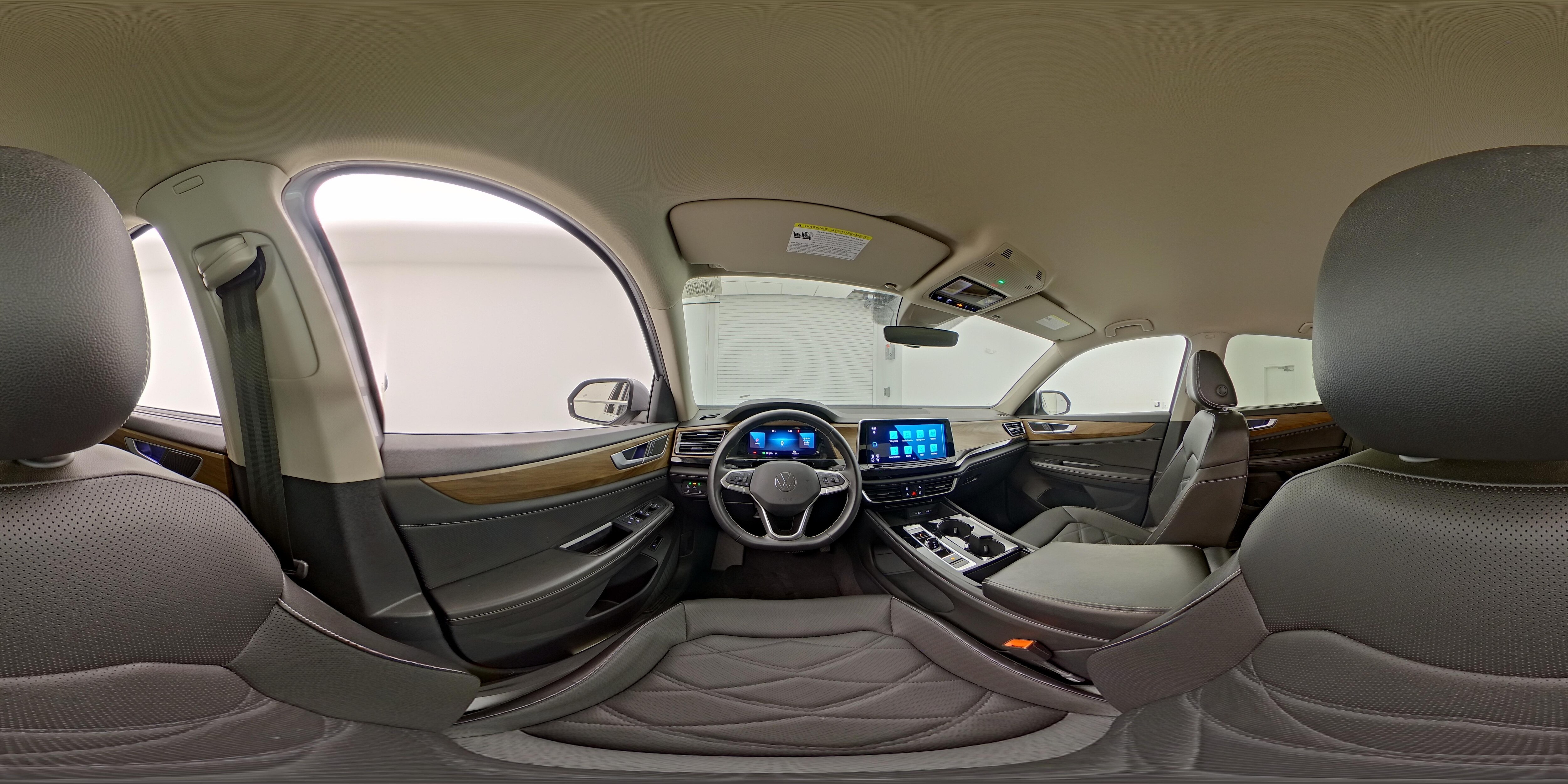 2025 Volkswagen Atlas SE w/Tech - Photo 28
