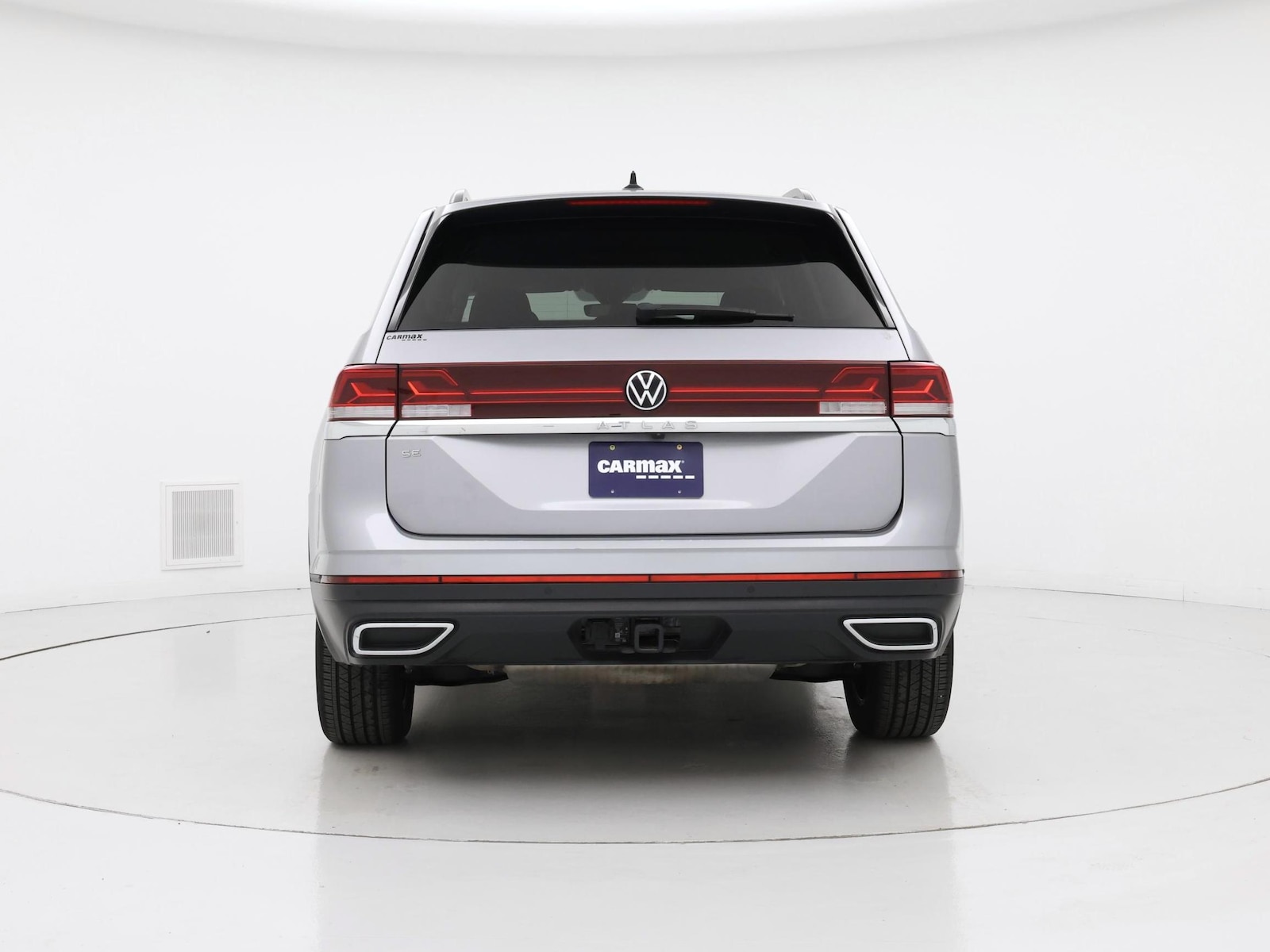2025 Volkswagen Atlas SE w/Tech - Photo 7