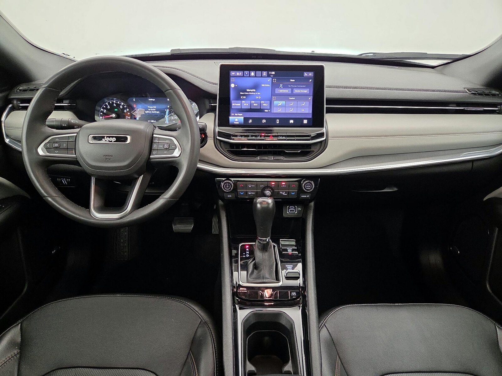 Apple CarPlay® & Android Auto™