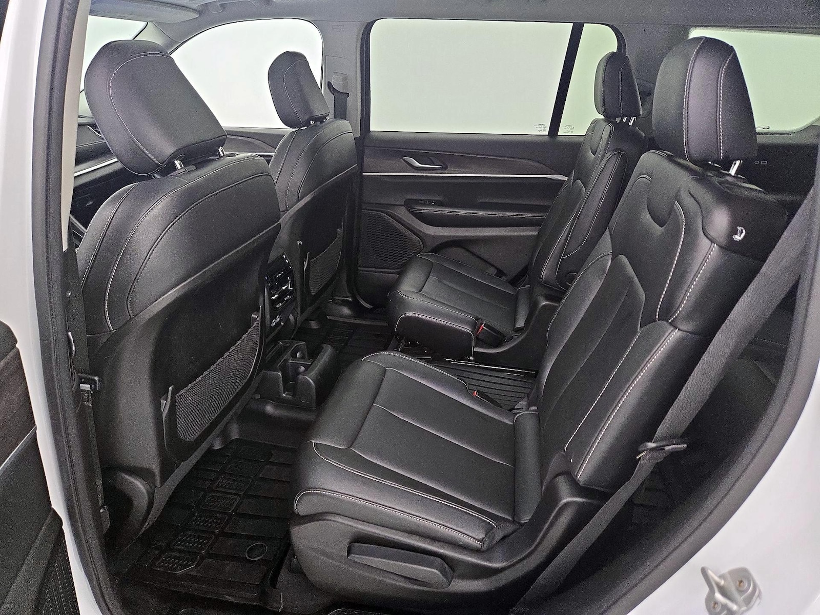 Rear Air Conditioning
