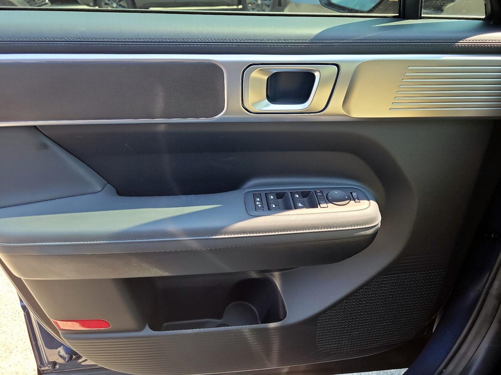 2025 Hyundai Santa Fe XRT - Photo 13