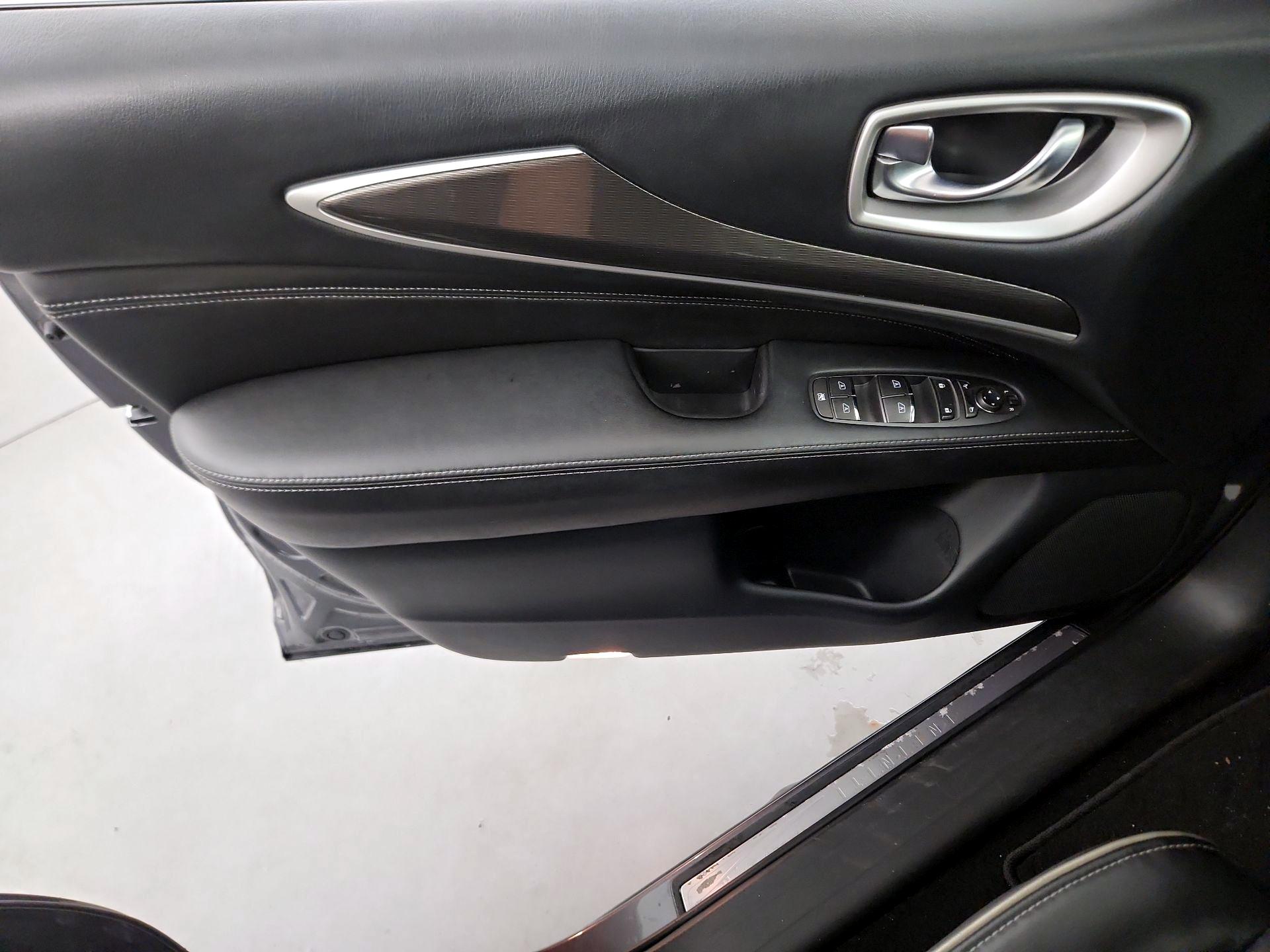 Thumbnail: 2020 INFINITI QX60 - 12