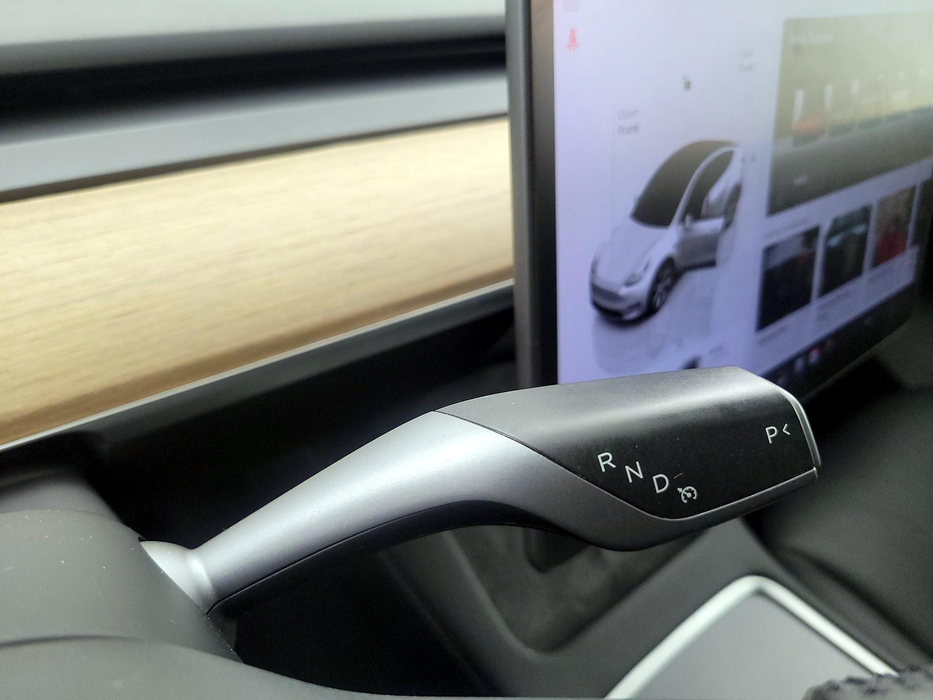 Thumbnail: 2024 Tesla Model Y - 17