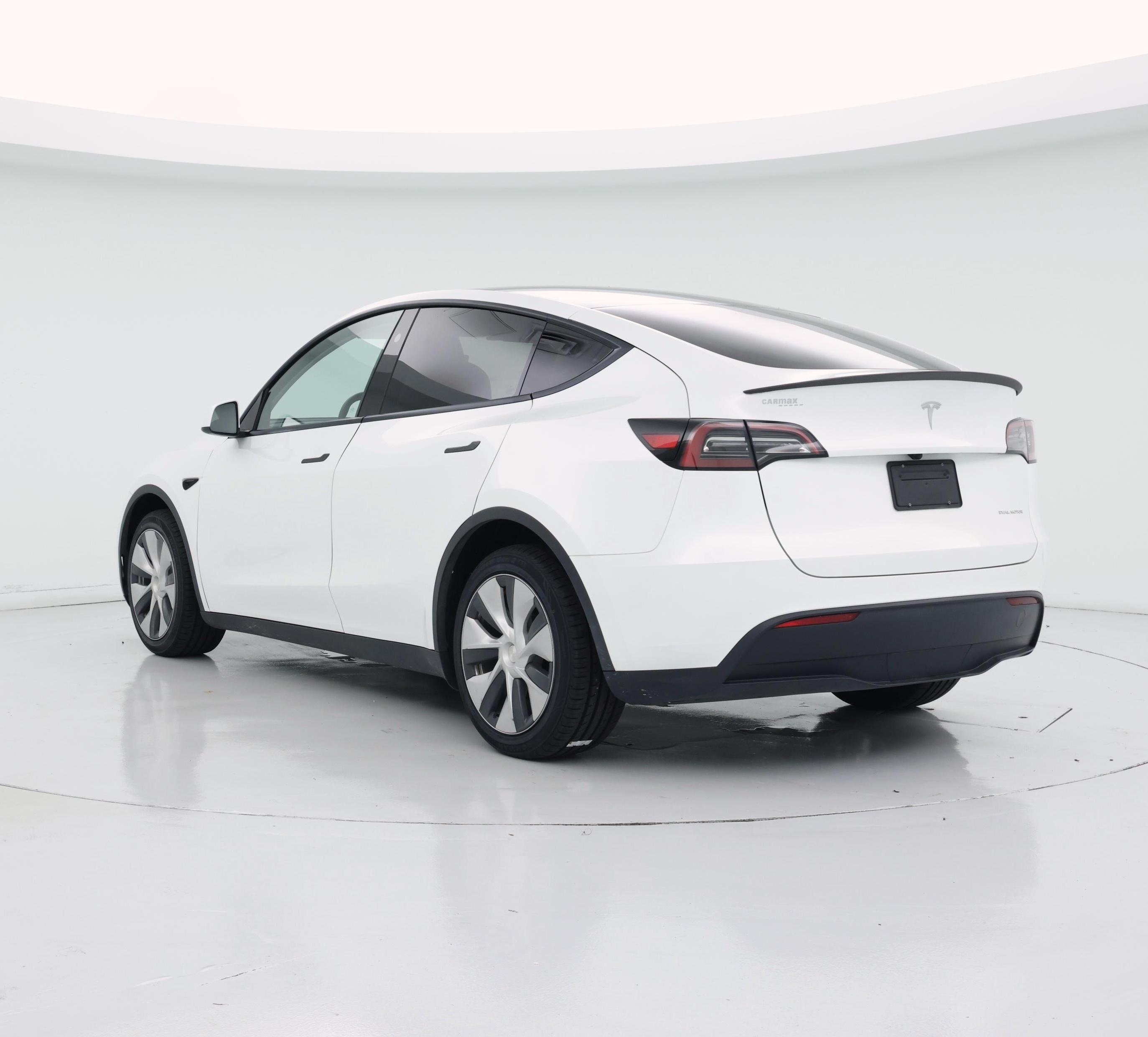 Thumbnail: 2024 Tesla Model Y - 2