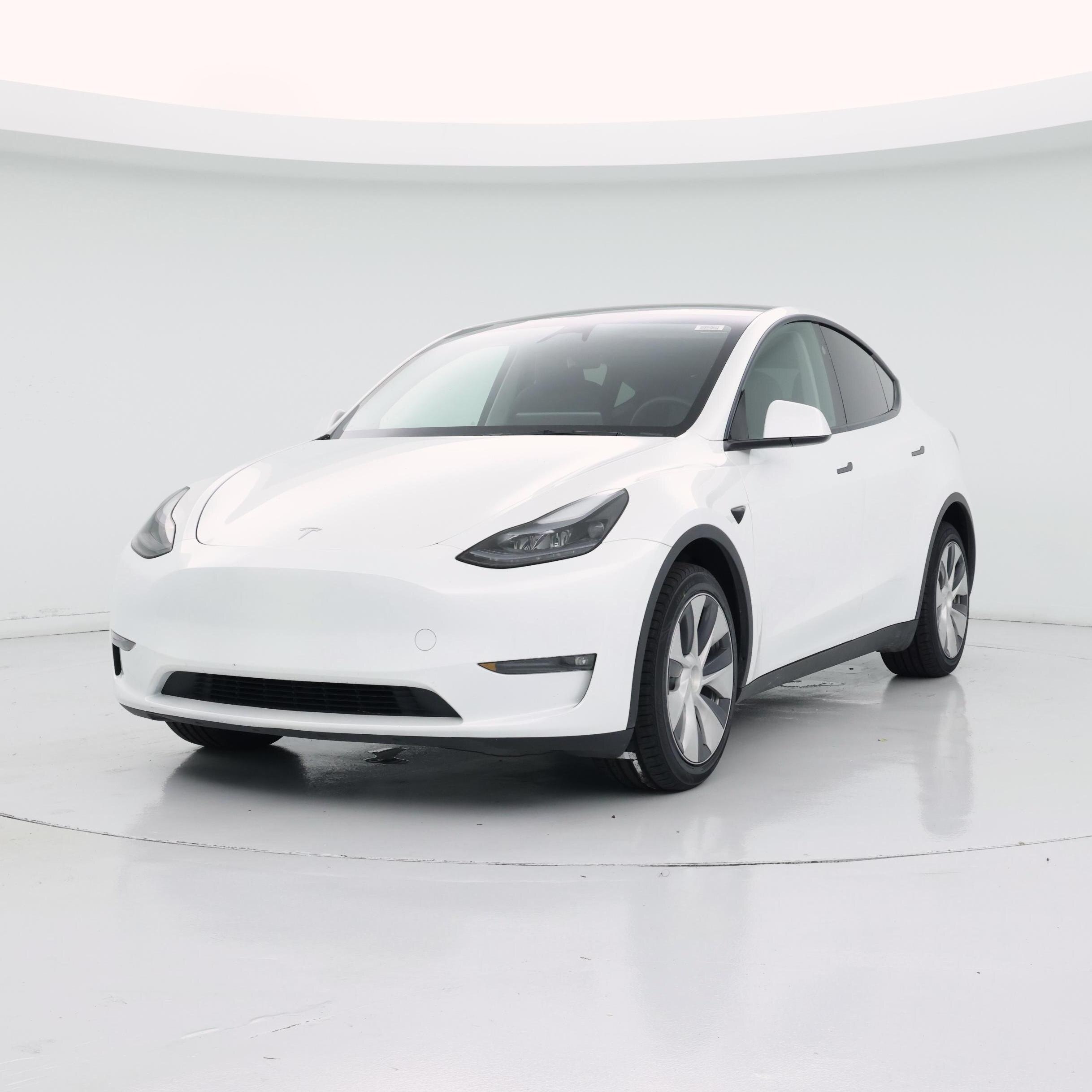 Thumbnail: 2024 Tesla Model Y - 4