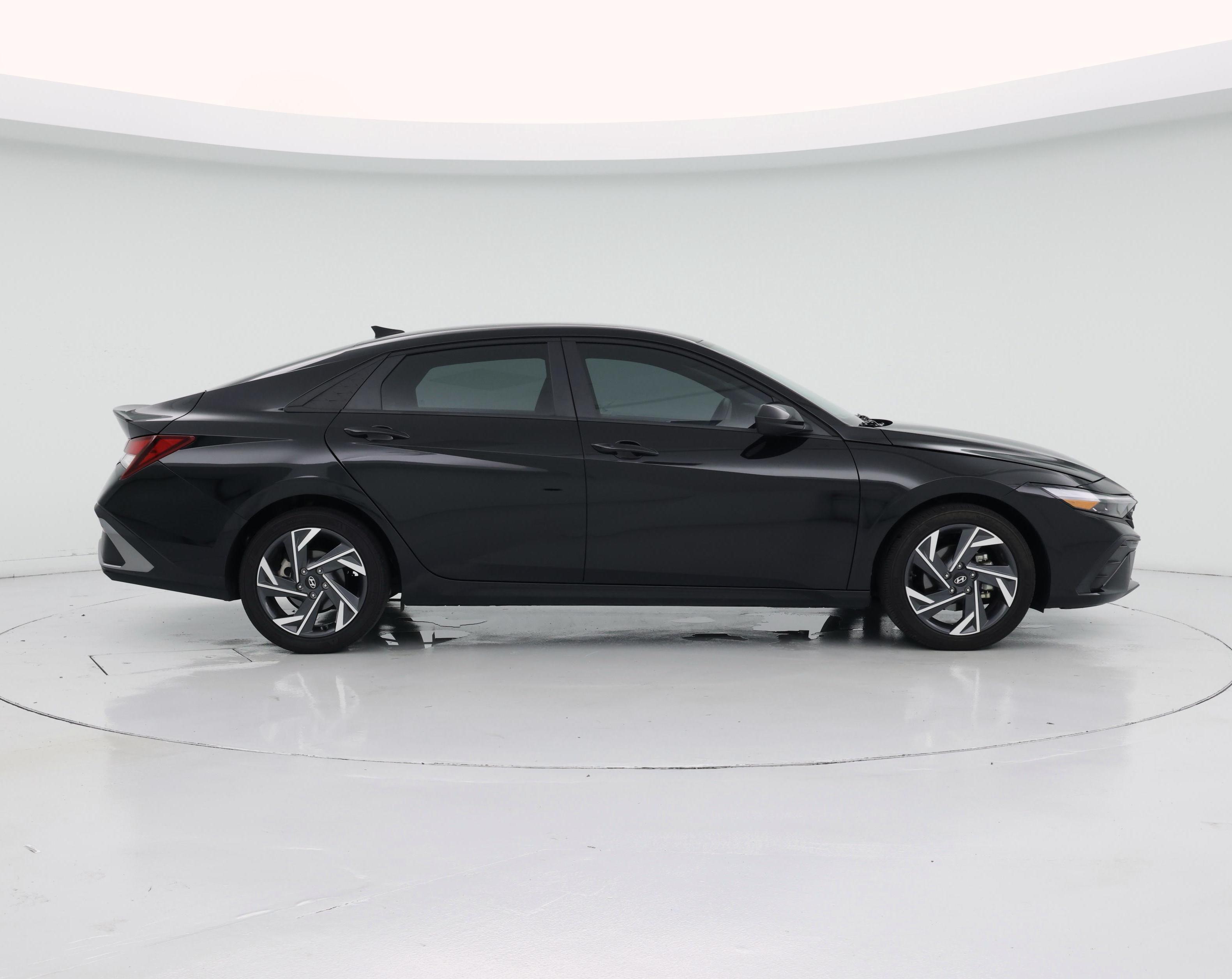 Thumbnail: 2025 Hyundai Elantra - 7