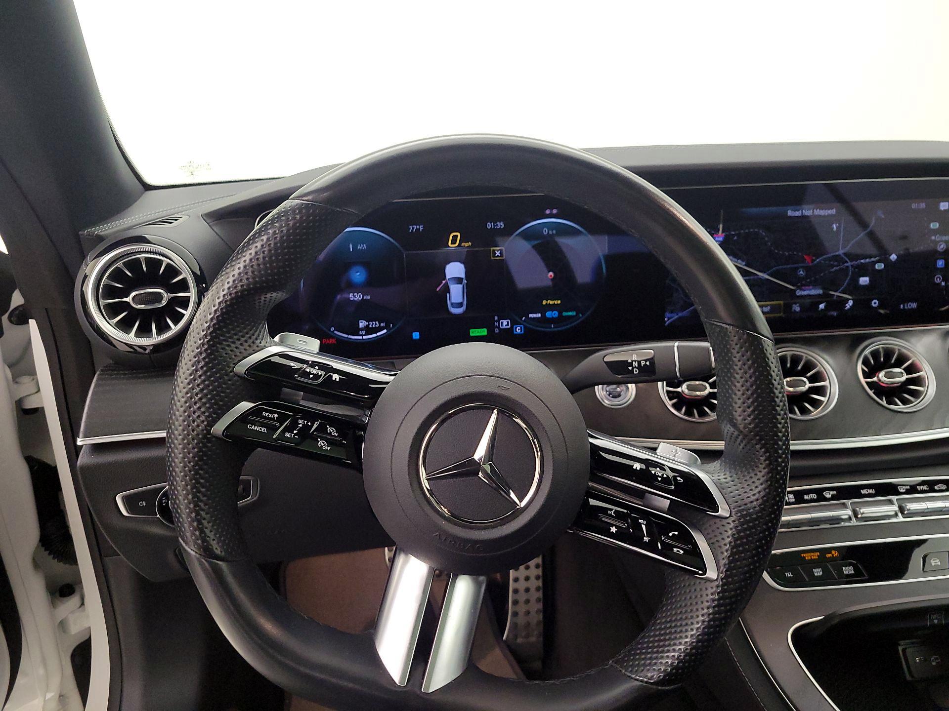 Thumbnail: 2022 Mercedes-Benz E-Class - 10