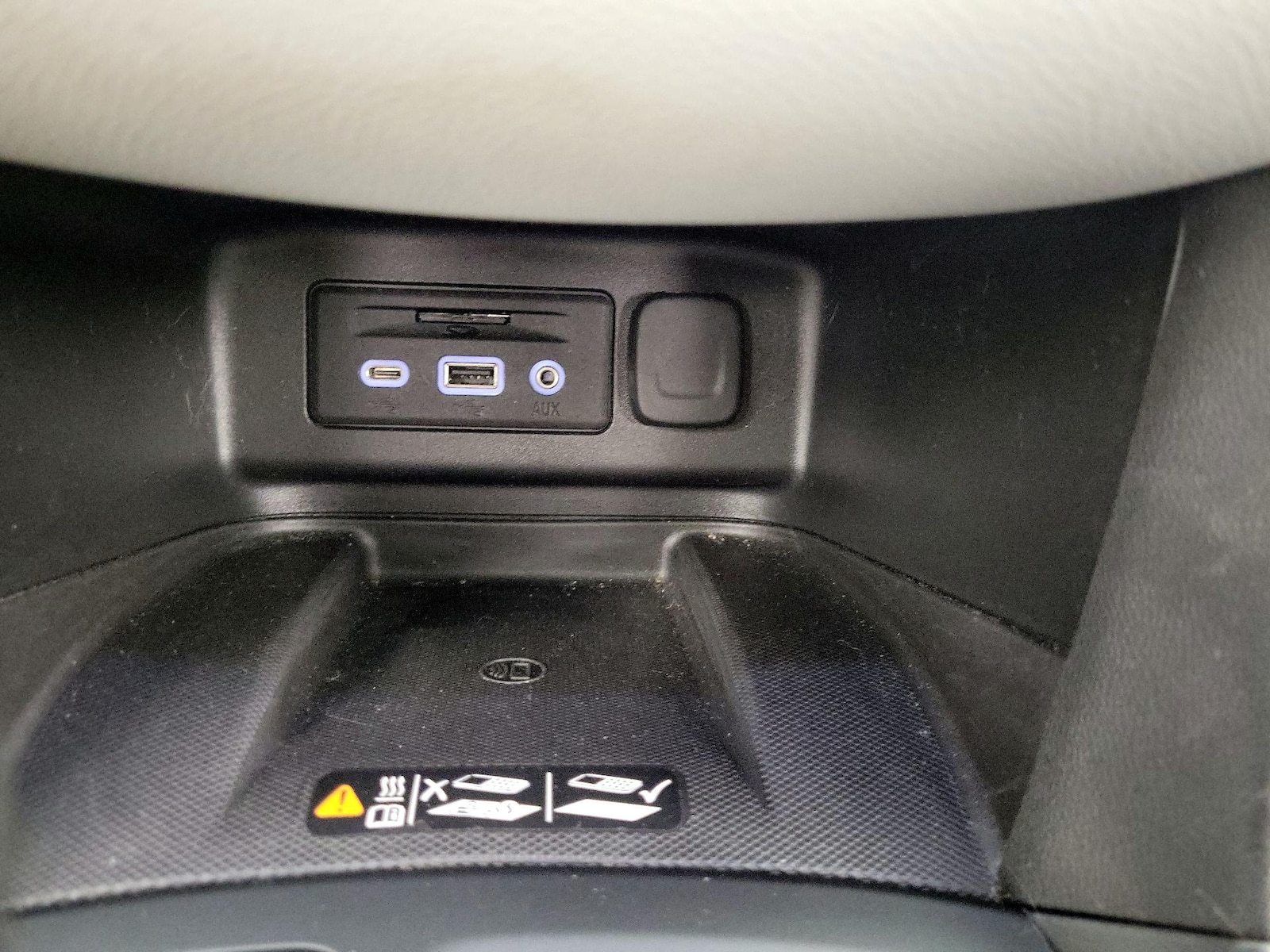 2020 Chevrolet Equinox Premier - Photo 19