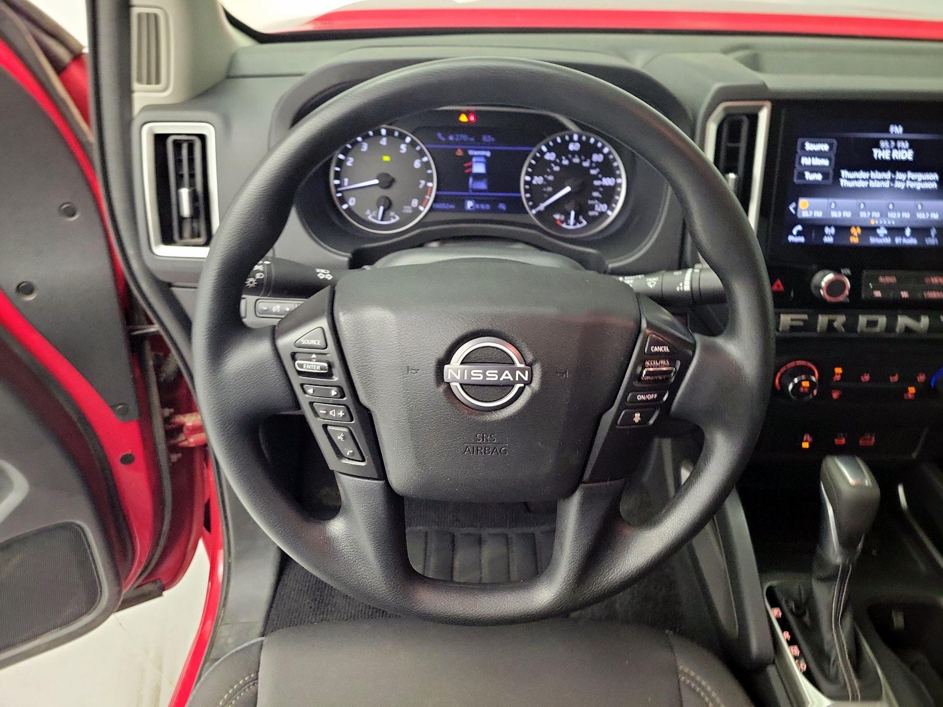 Thumbnail: 2025 Nissan Frontier - 10