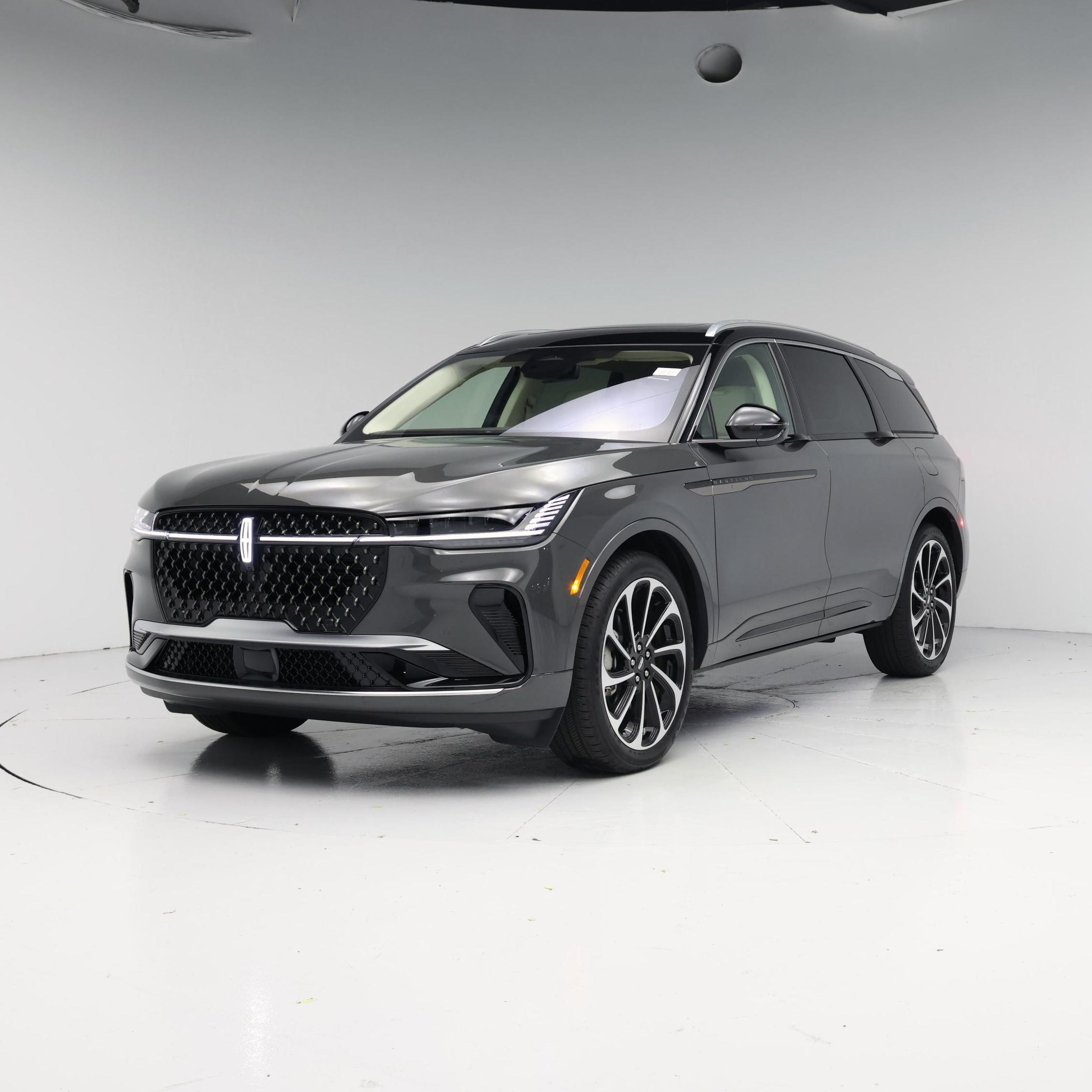 Thumbnail: 2025 Lincoln Nautilus - 4
