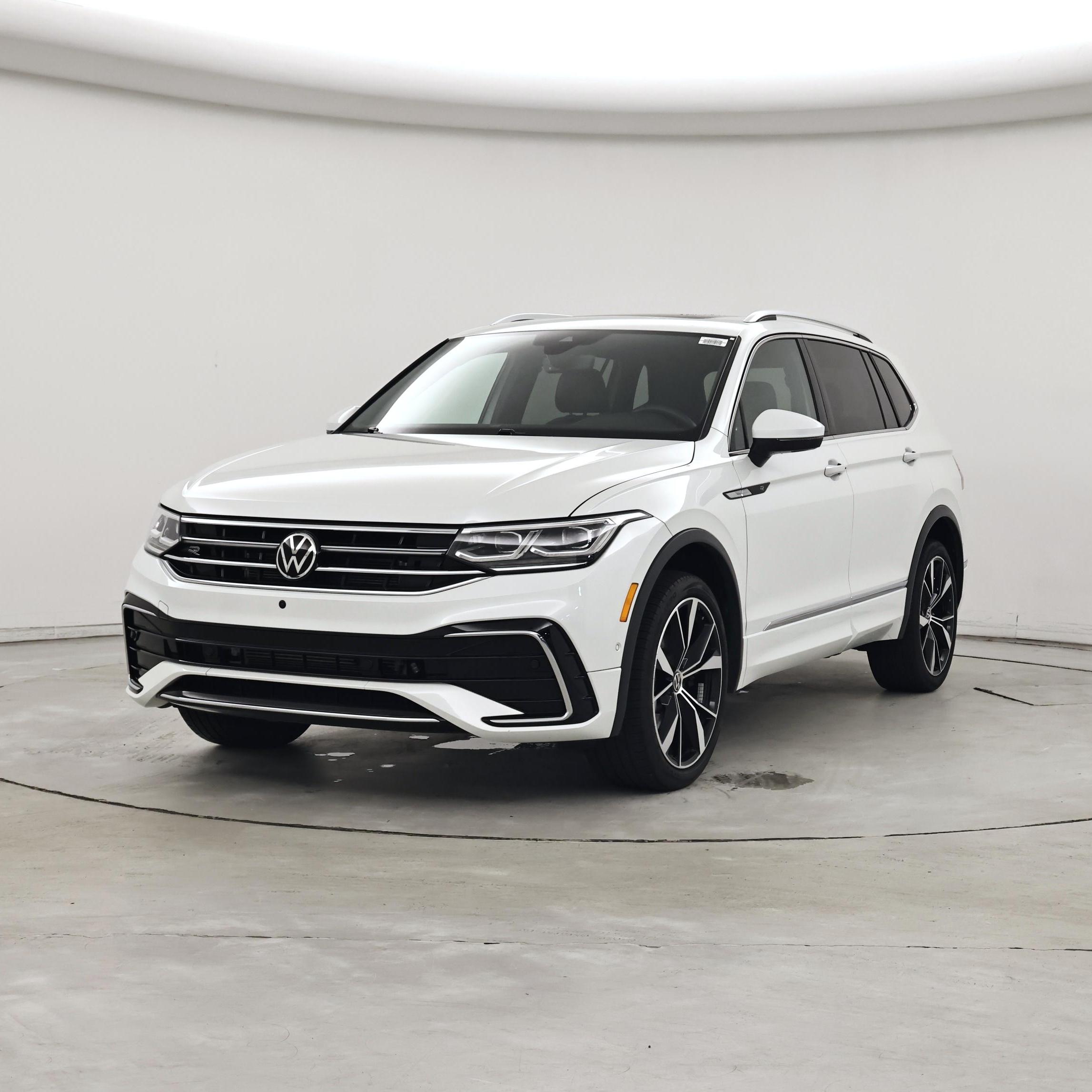 Thumbnail: 2024 Volkswagen Tiguan - 4