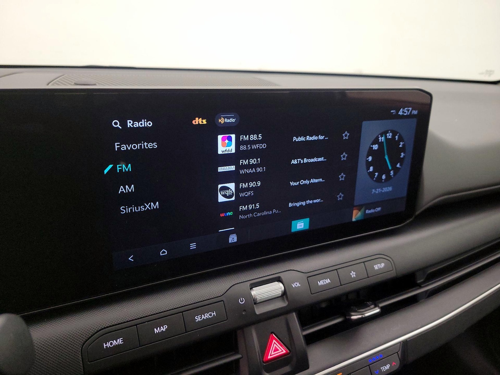 2025 Kia K4 LXS - Photo 16