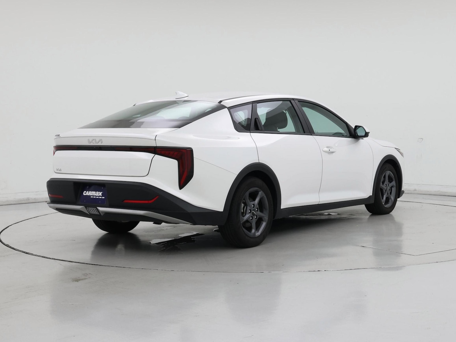 2025 Kia K4 LXS - Photo 9