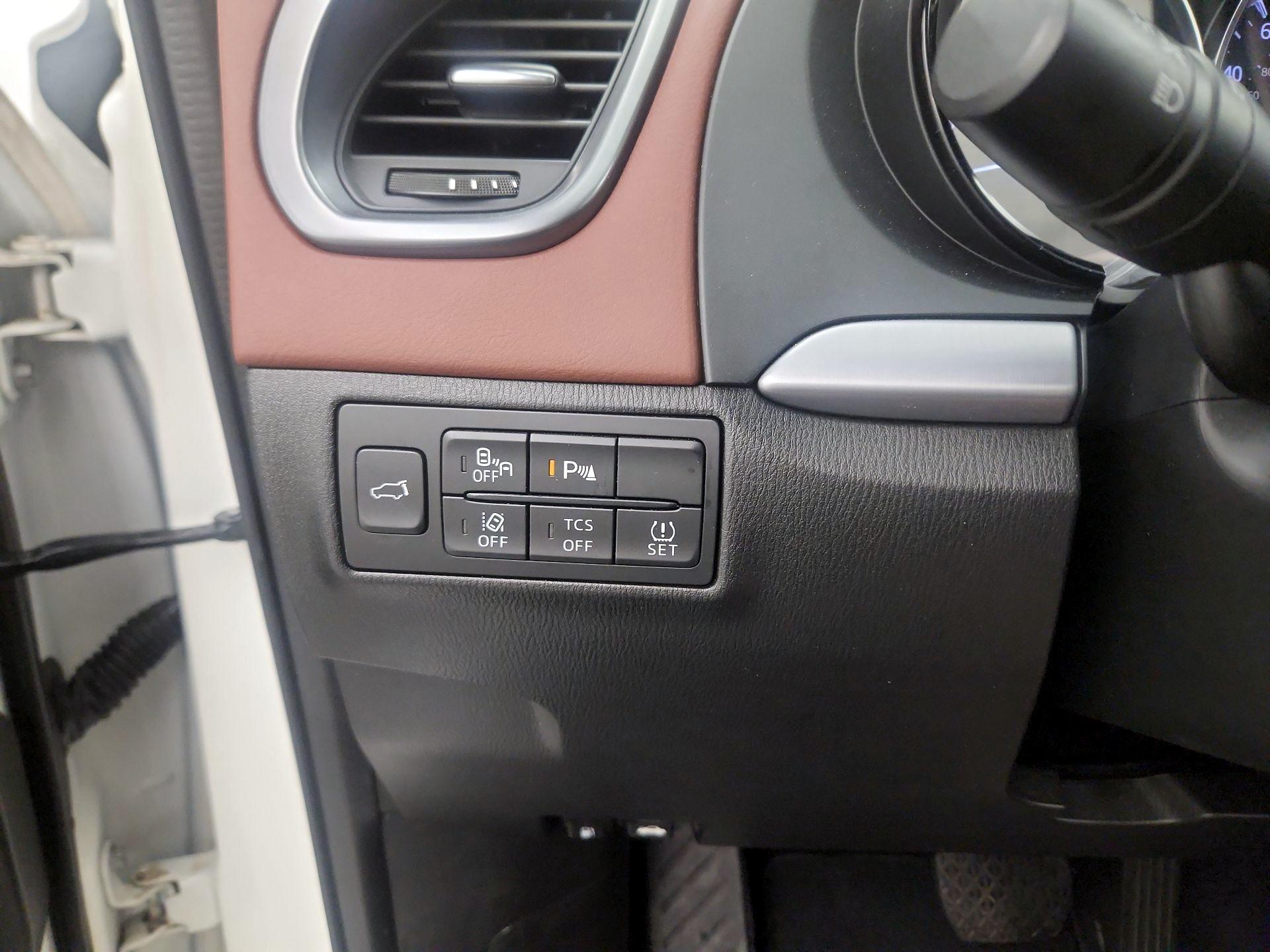 Thumbnail: 2017 Mazda CX-9 - 13