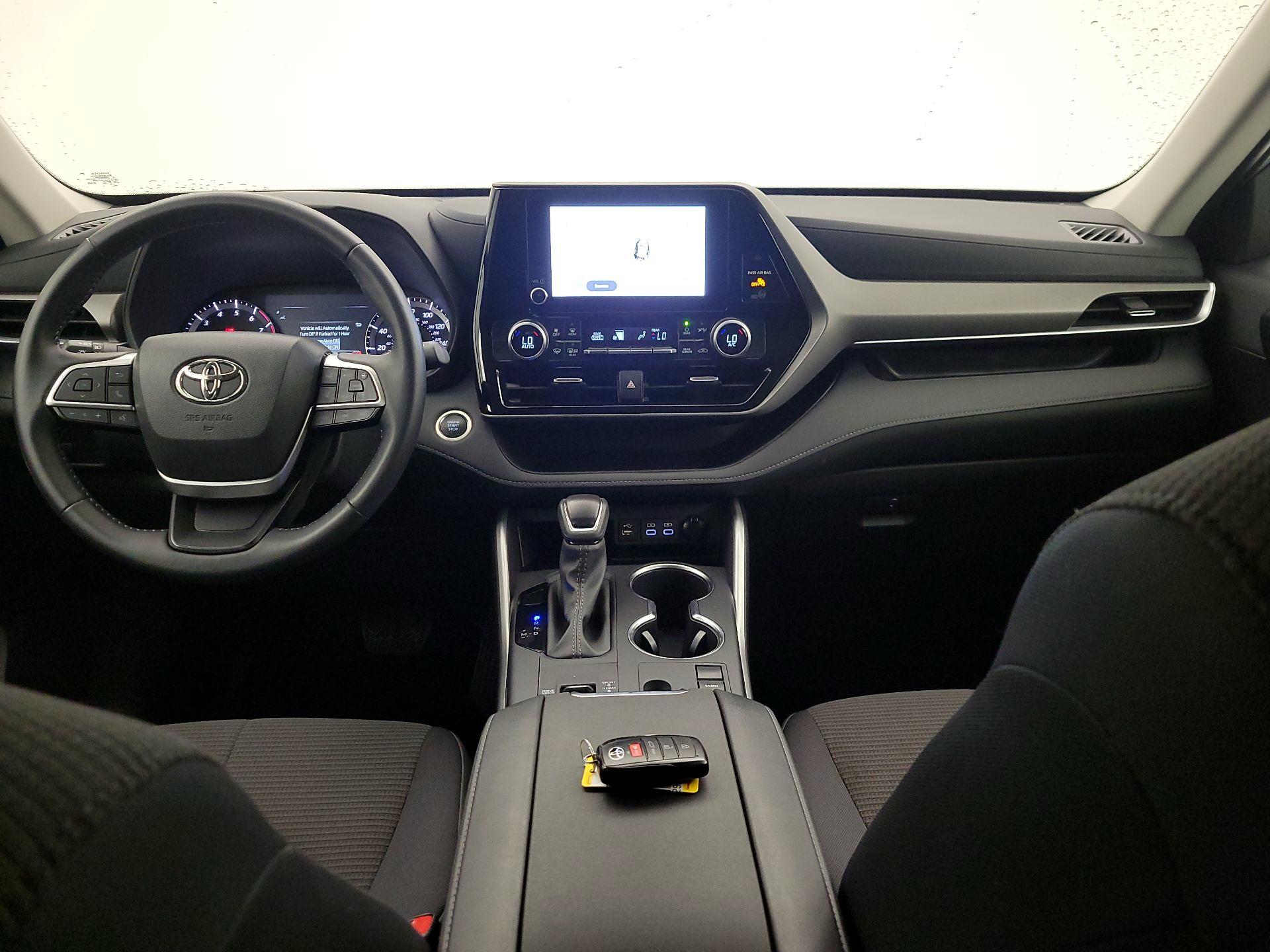 Thumbnail: 2025 Toyota Highlander - 9