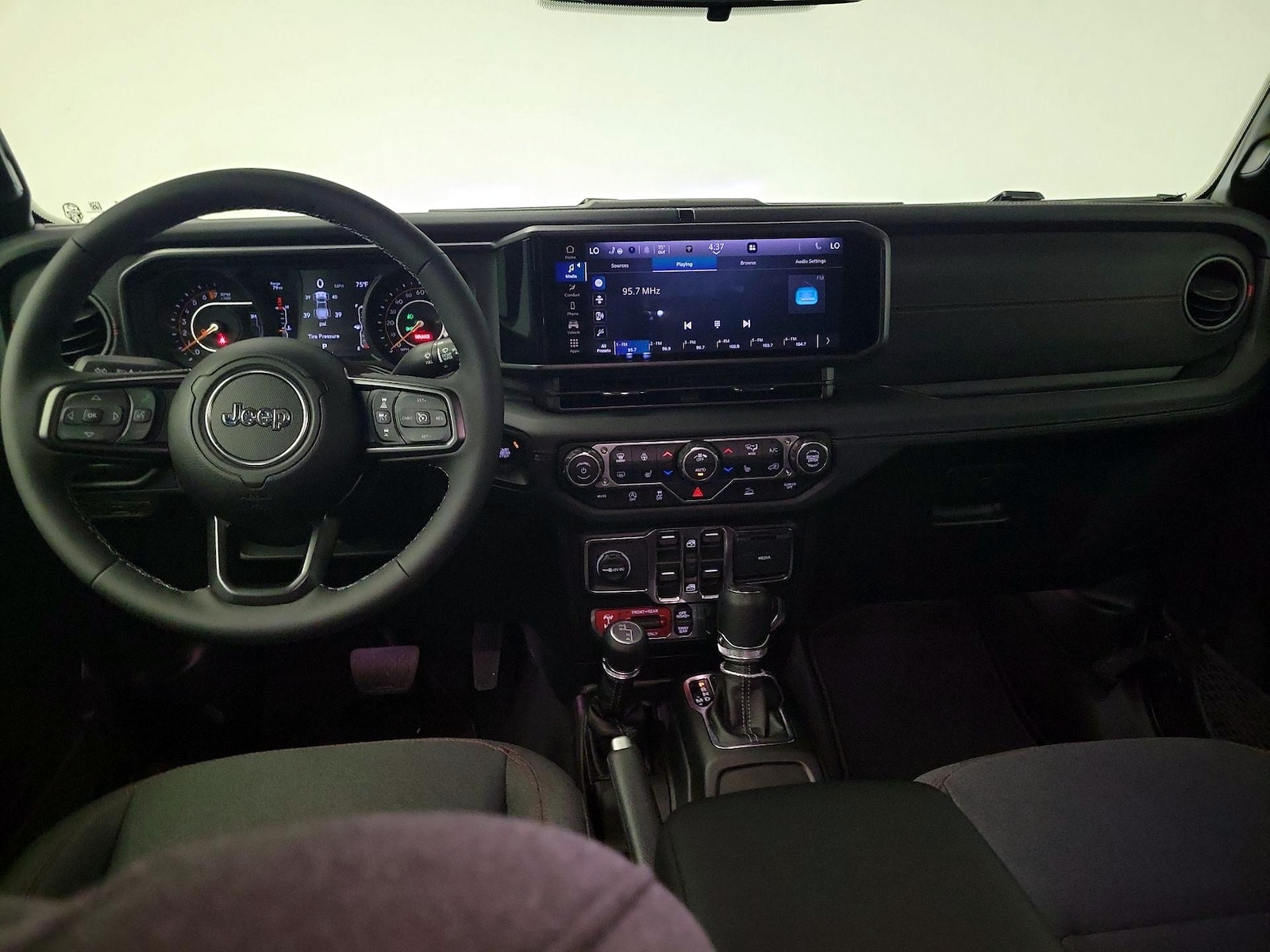 2026 Jeep Gladiator Rubicon - Photo 10