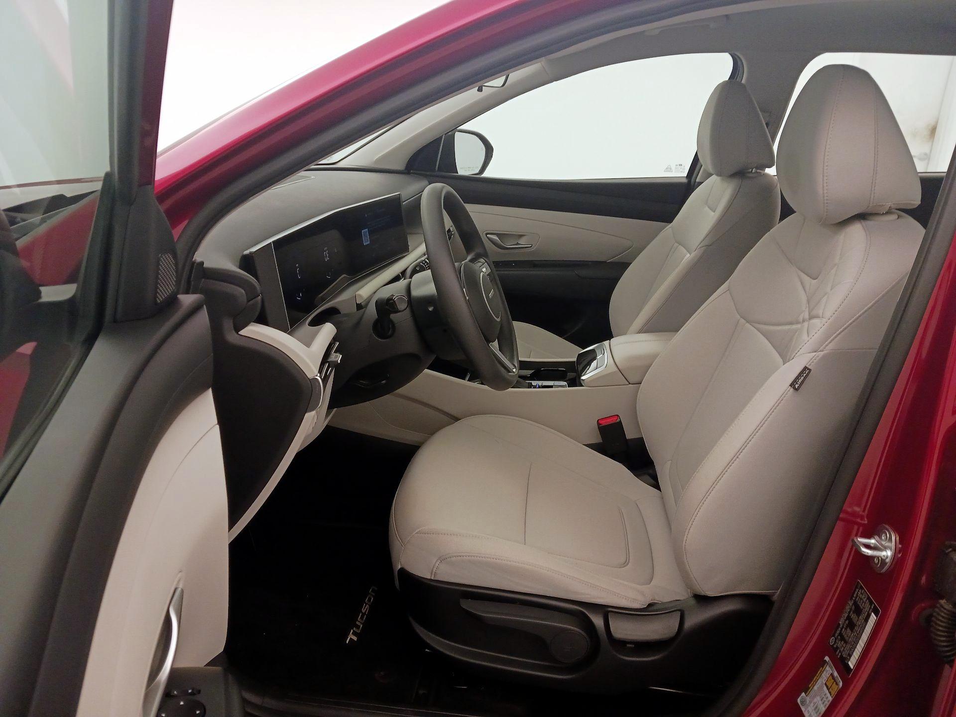 Thumbnail: 2025 Hyundai Tucson - 11