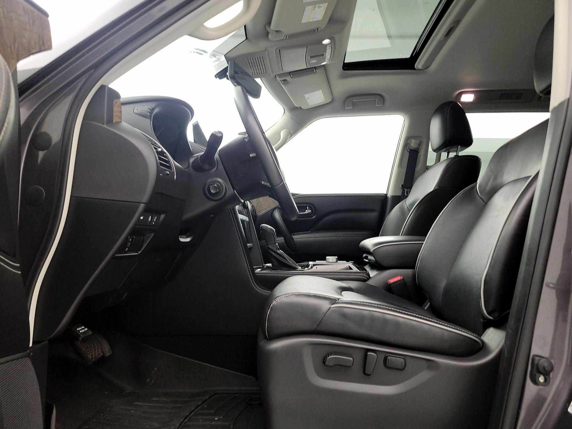 Thumbnail: 2023 INFINITI QX80 - 20