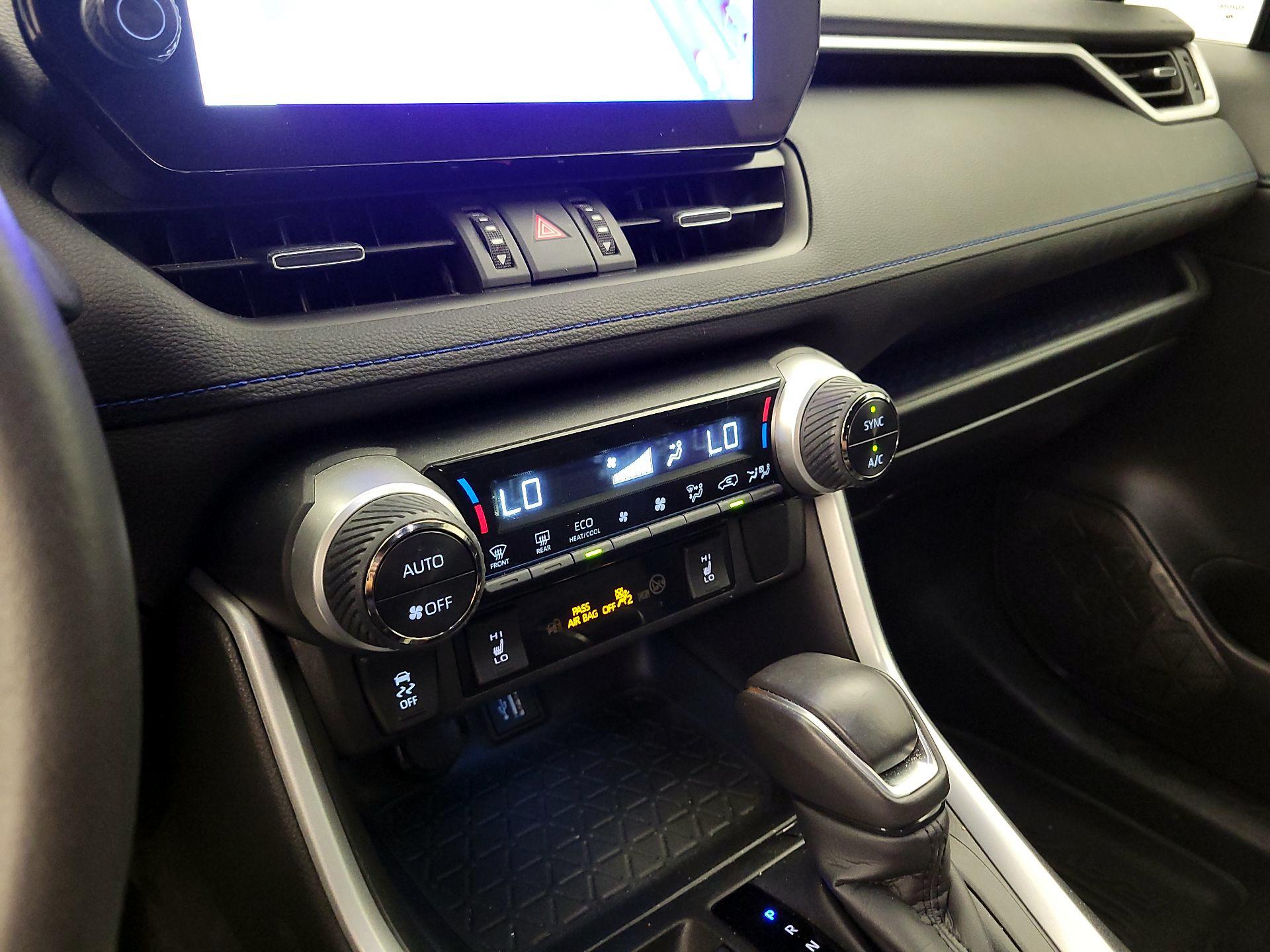 Thumbnail: 2023 Toyota RAV4 - 16