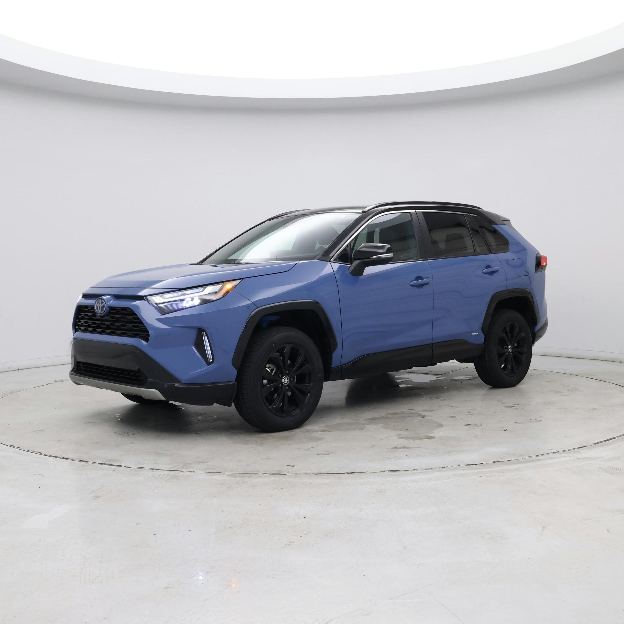 Thumbnail: 2023 Toyota RAV4 - 3