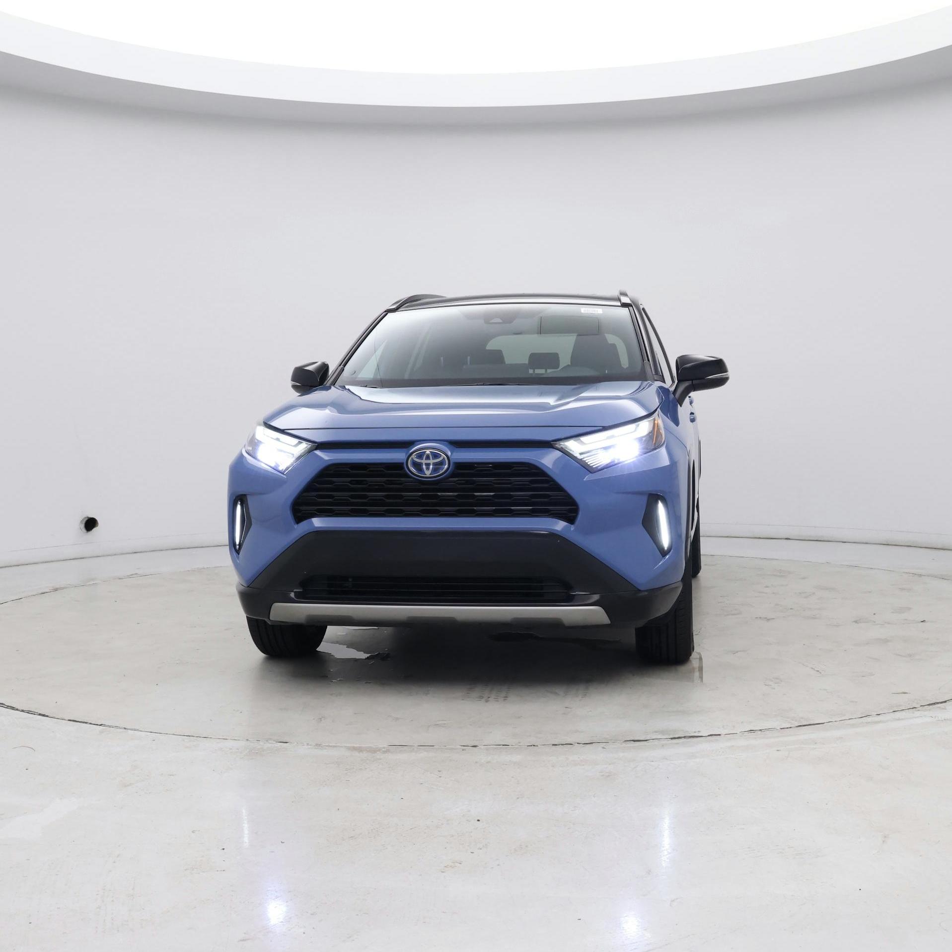 Thumbnail: 2023 Toyota RAV4 - 4