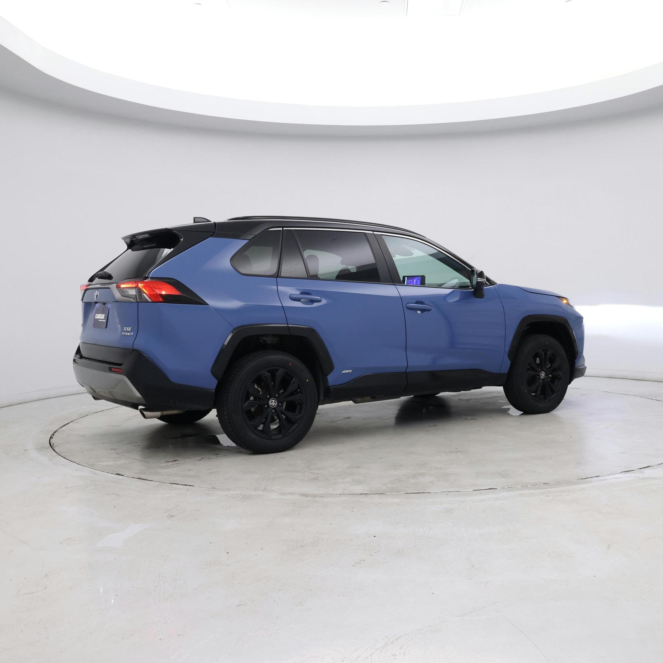 Thumbnail: 2023 Toyota RAV4 - 6