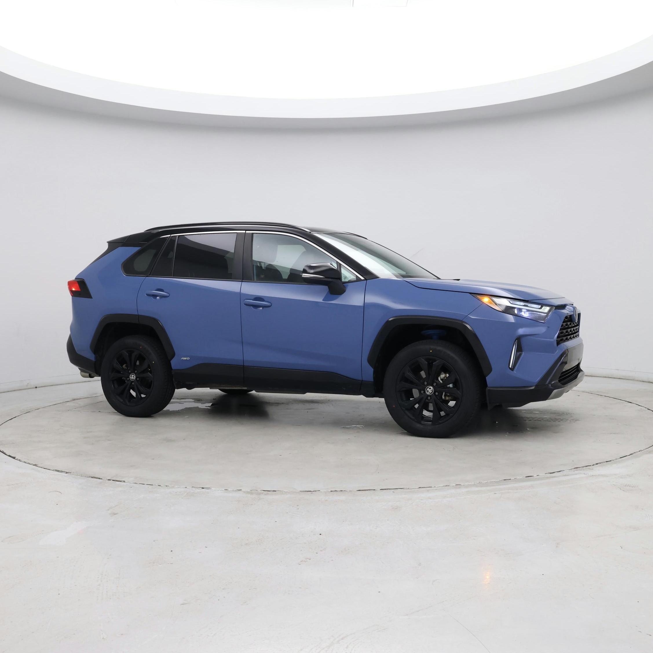 Thumbnail: 2023 Toyota RAV4 - 7