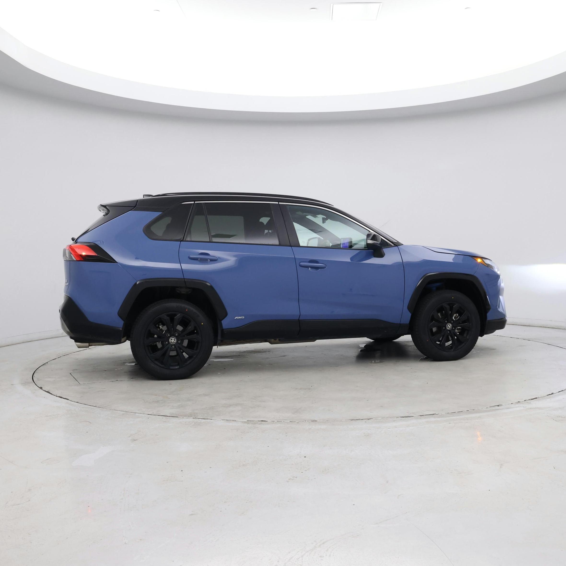 Thumbnail: 2023 Toyota RAV4 - 8