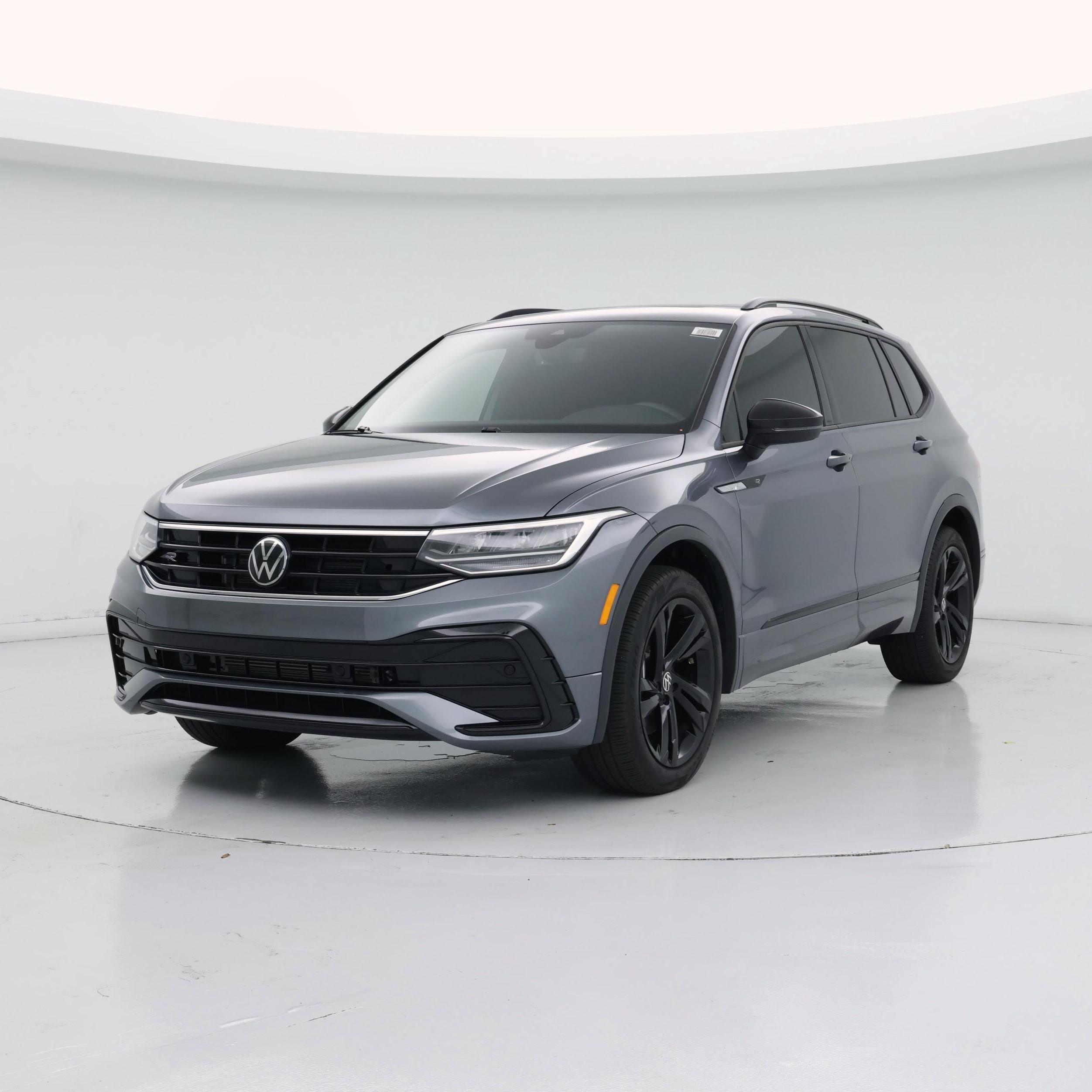 Thumbnail: 2024 Volkswagen Tiguan - 4