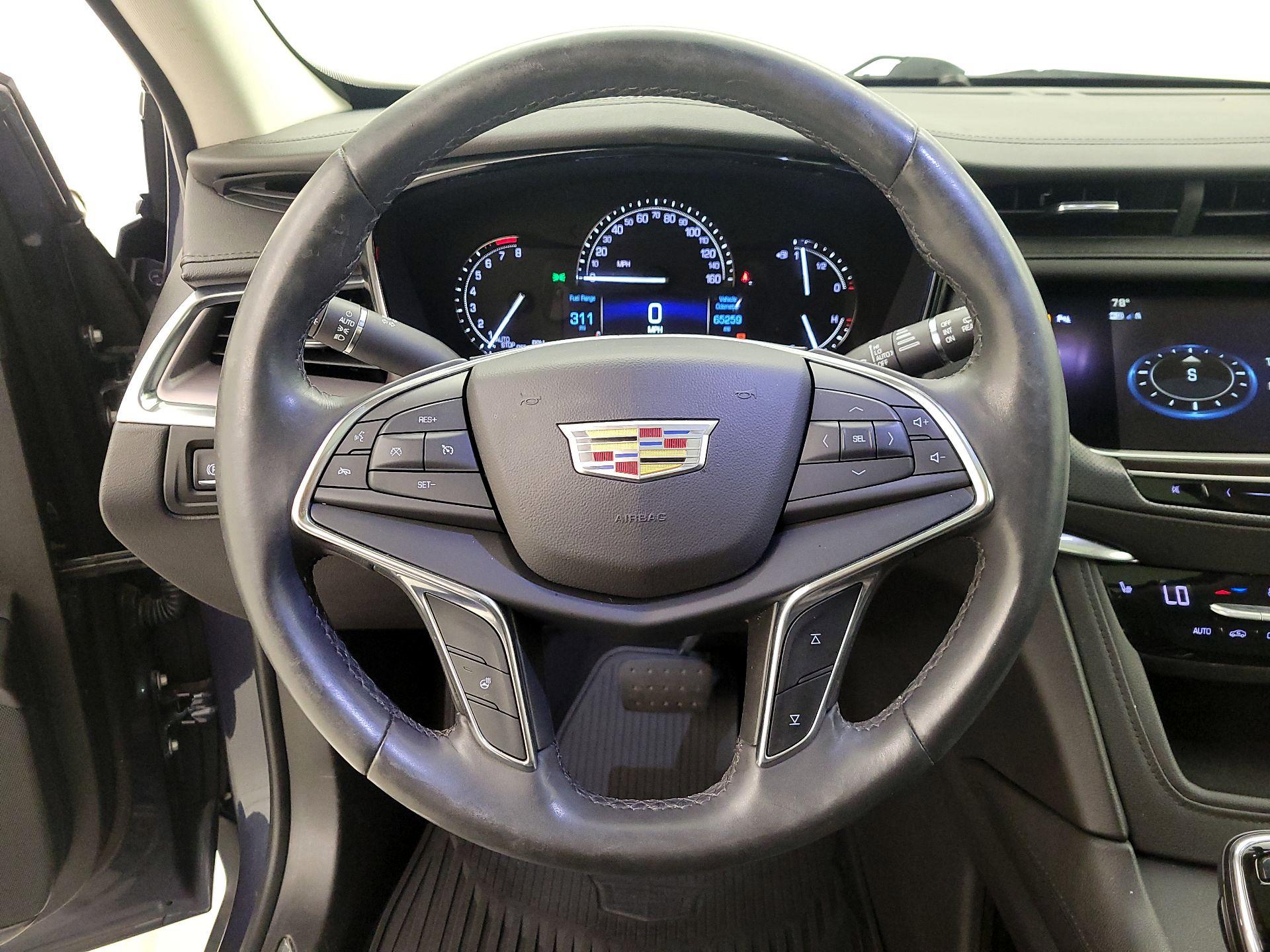 Thumbnail: 2018 Cadillac XT5 - 10