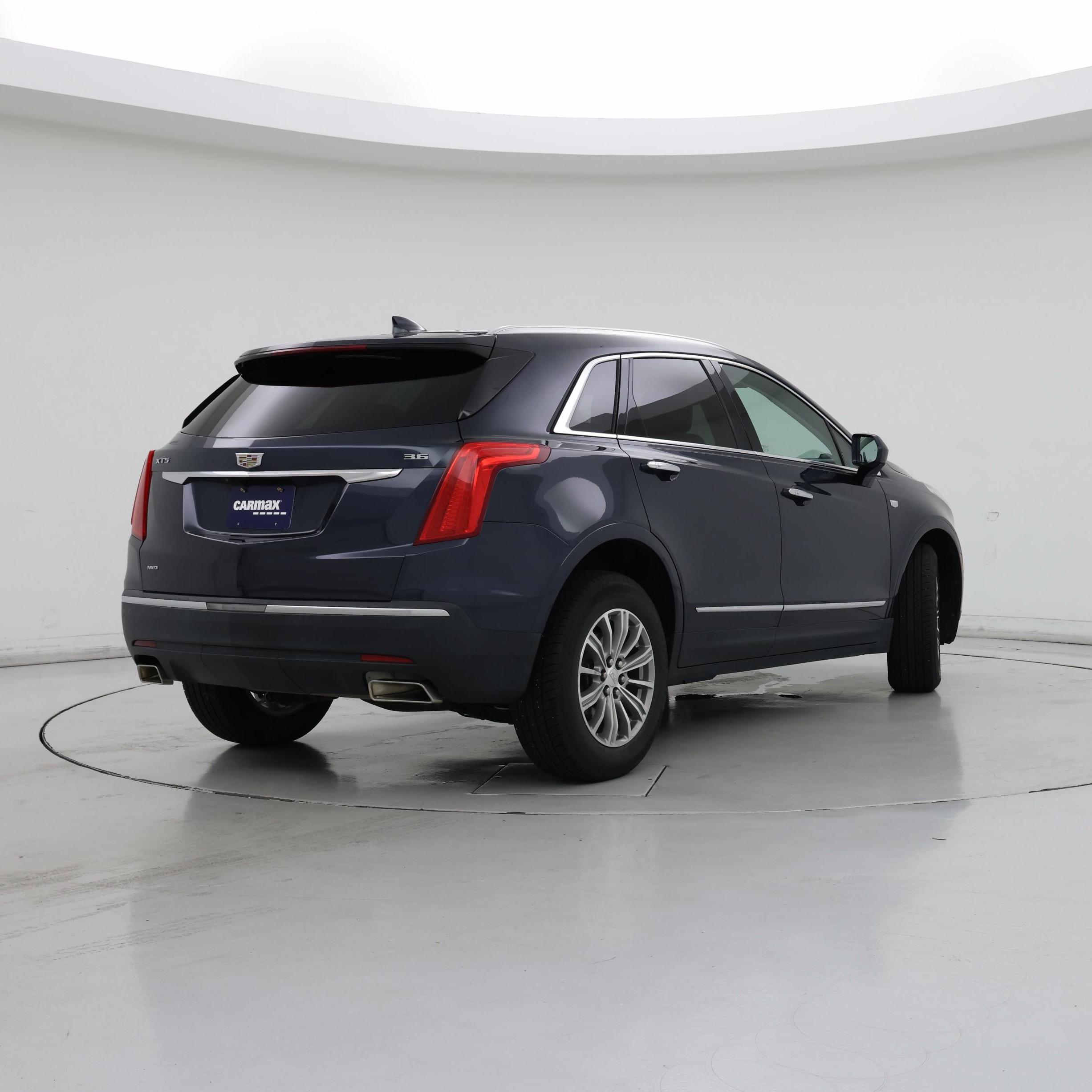 Thumbnail: 2018 Cadillac XT5 - 8