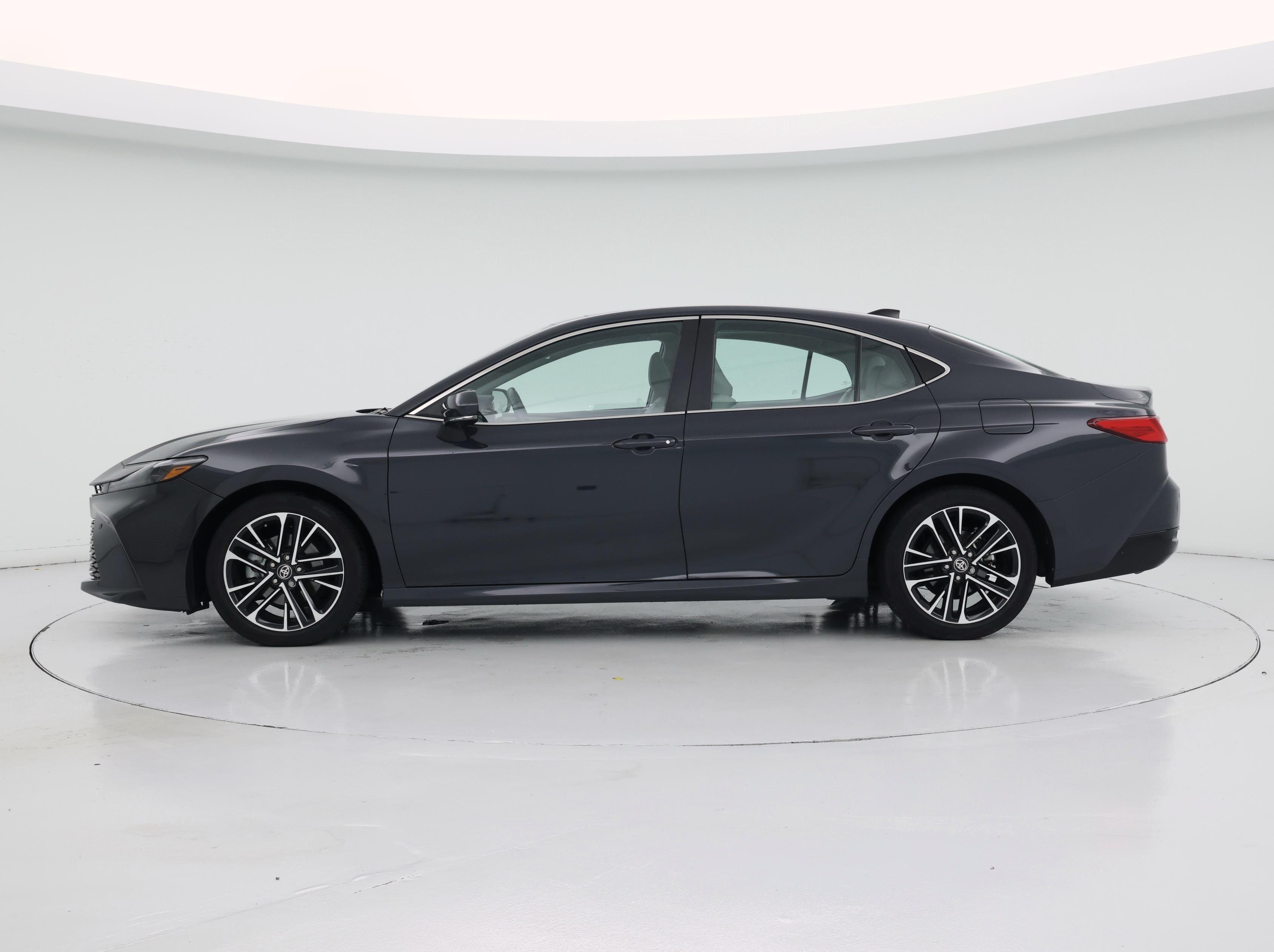 Thumbnail: 2025 Toyota Camry - 3