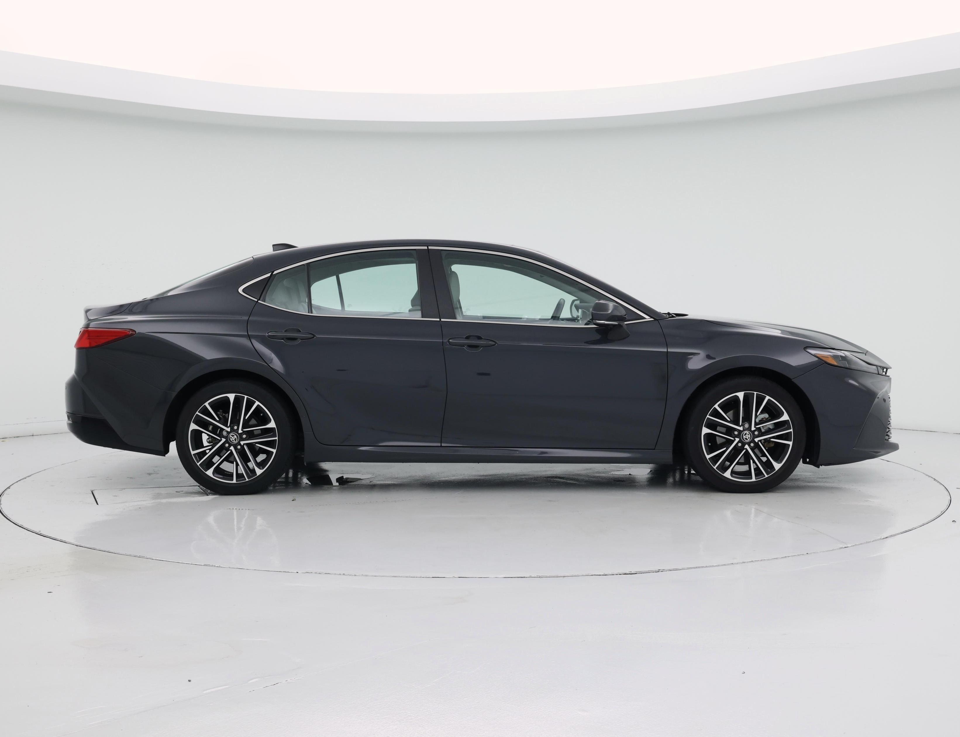 Thumbnail: 2025 Toyota Camry - 7