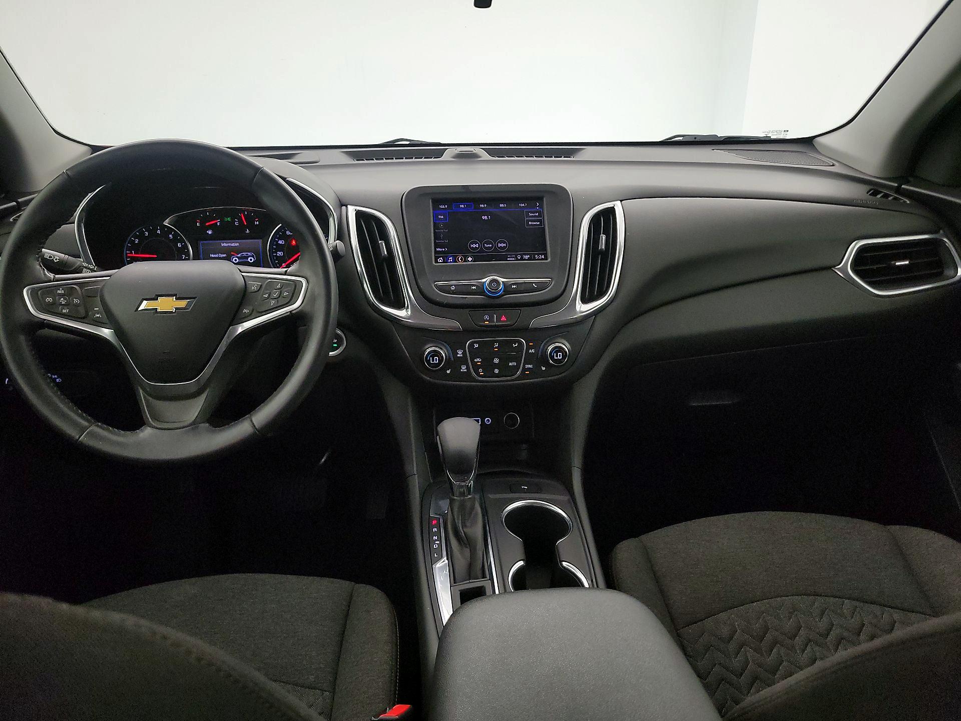 Thumbnail: 2022 Chevrolet Equinox - 9