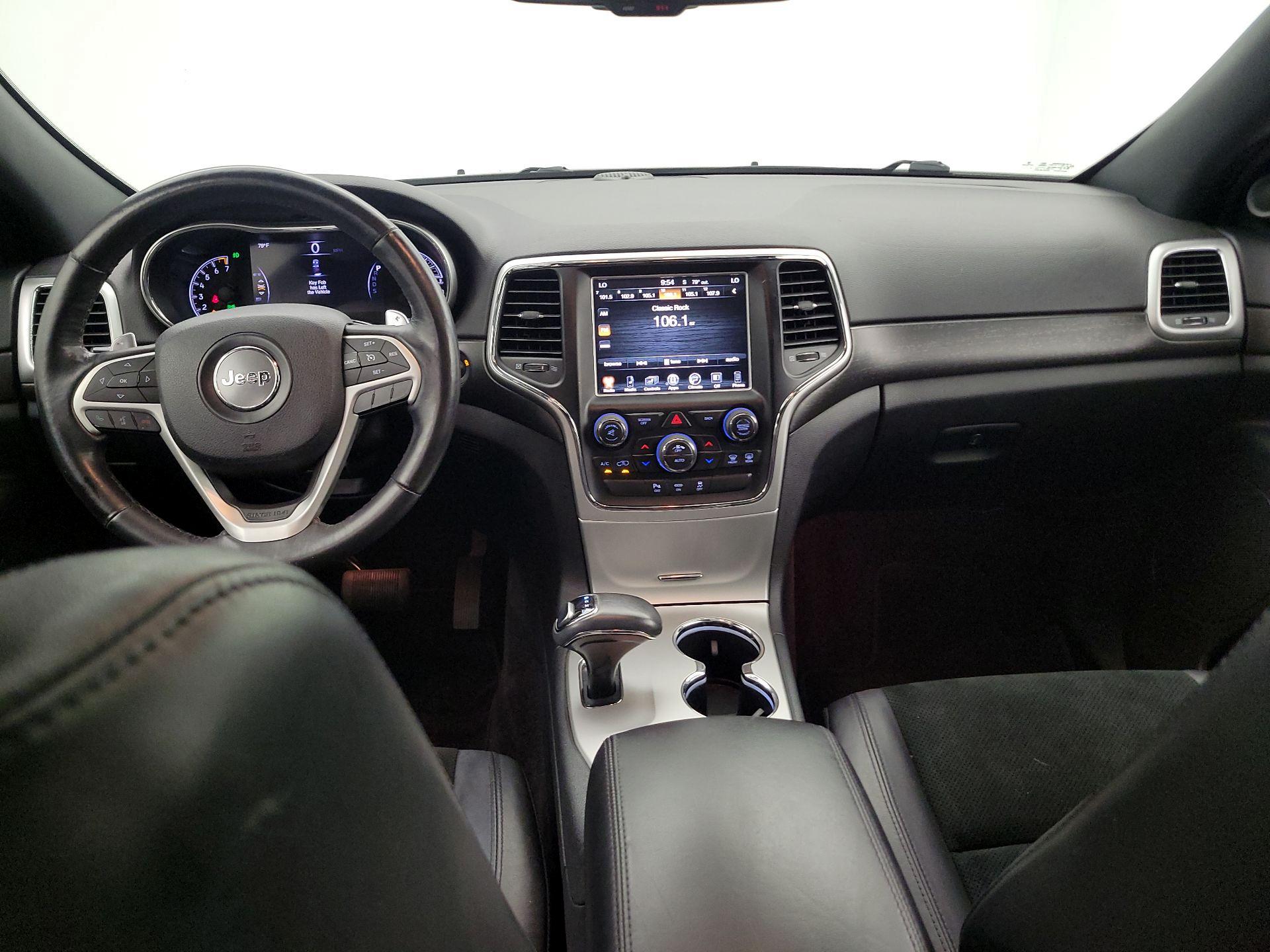 Thumbnail: 2015 Jeep Grand Cherokee - 9