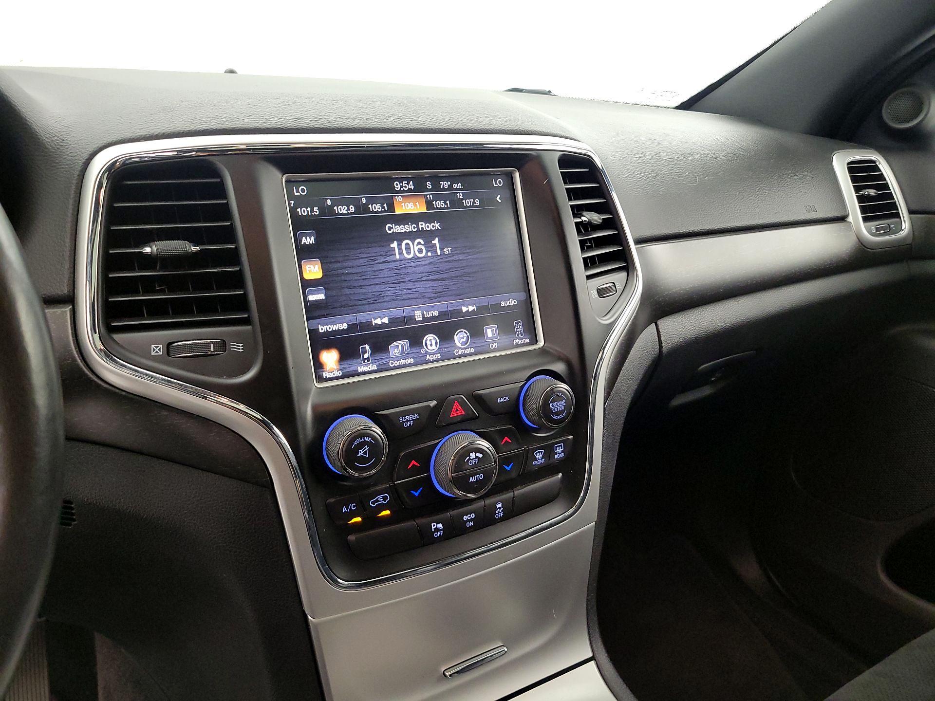 Thumbnail: 2015 Jeep Grand Cherokee - 15