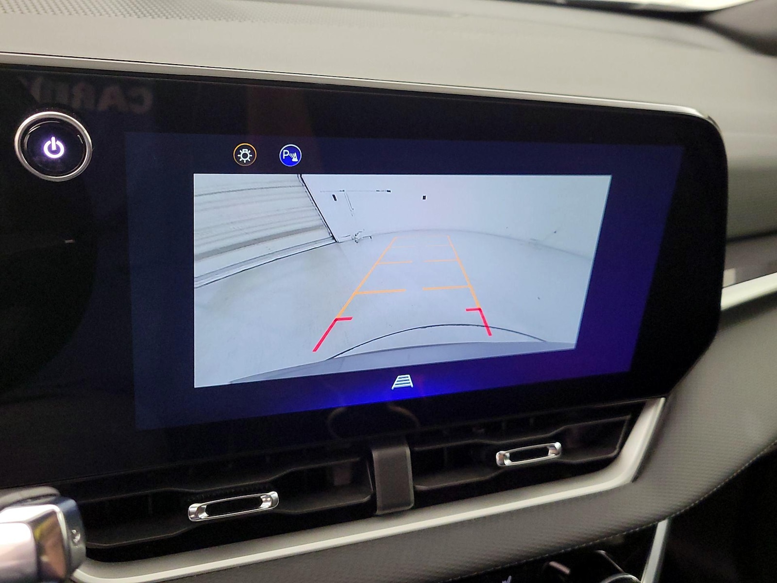 2025 Chevrolet Equinox LT - Photo 15