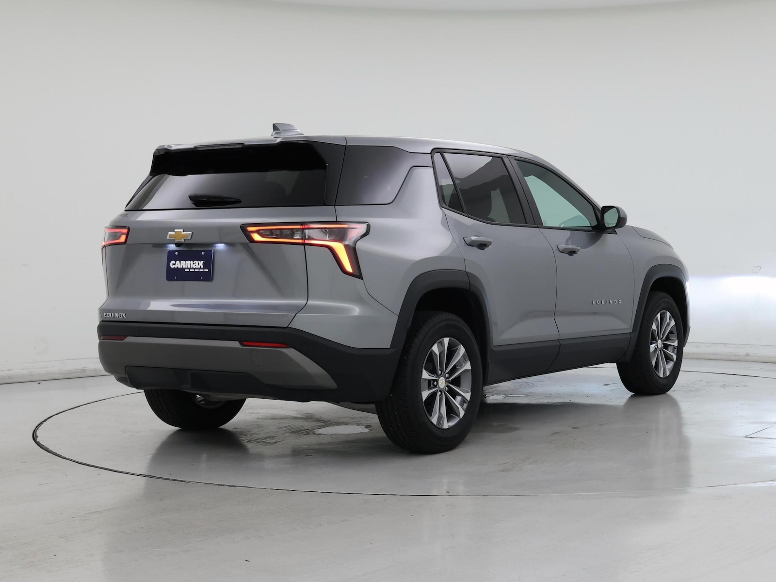 2025 Chevrolet Equinox LT - Photo 9