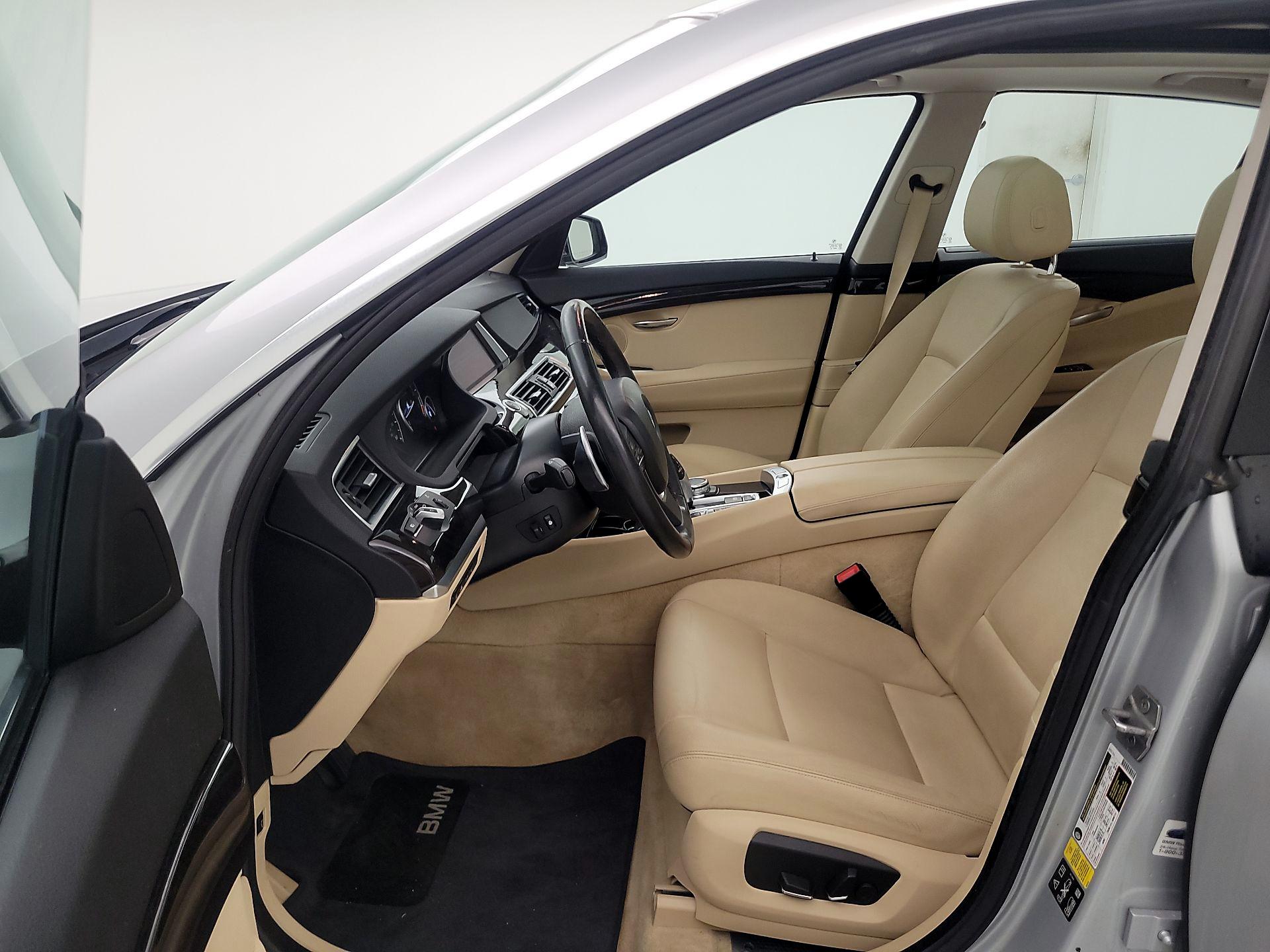Thumbnail: 2017 BMW 5 Series - 11
