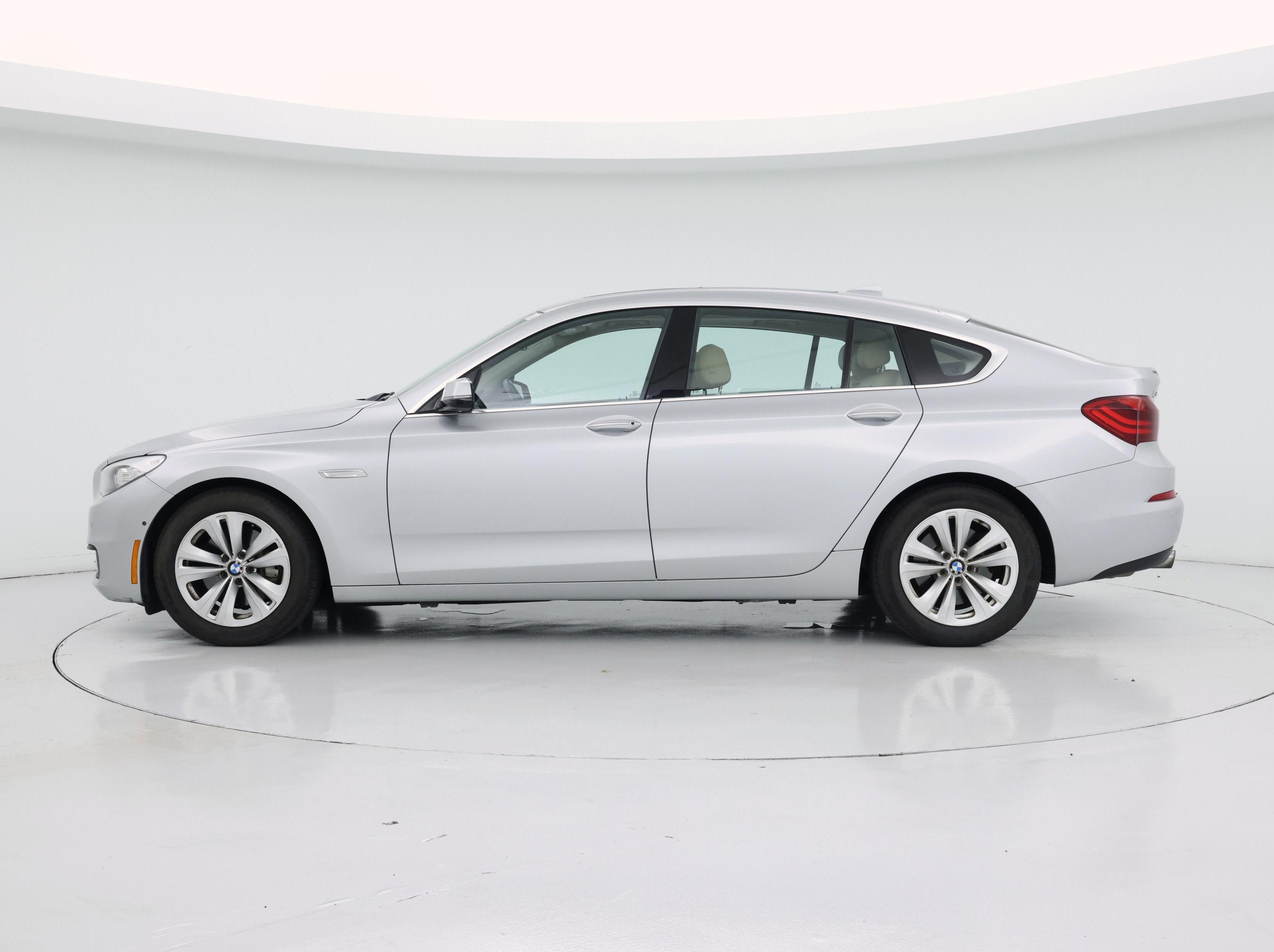 Thumbnail: 2017 BMW 5 Series - 3