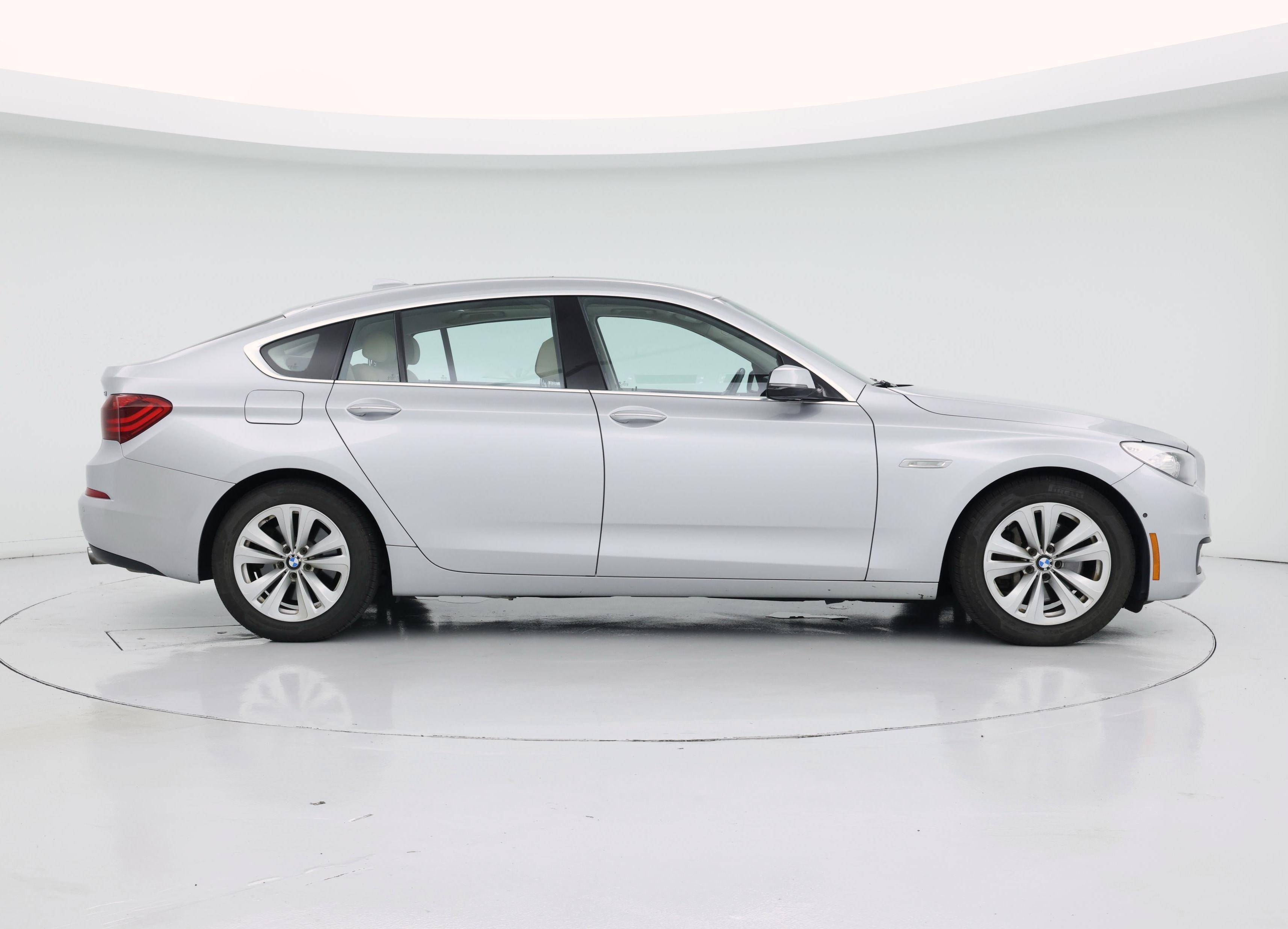 Thumbnail: 2017 BMW 5 Series - 7